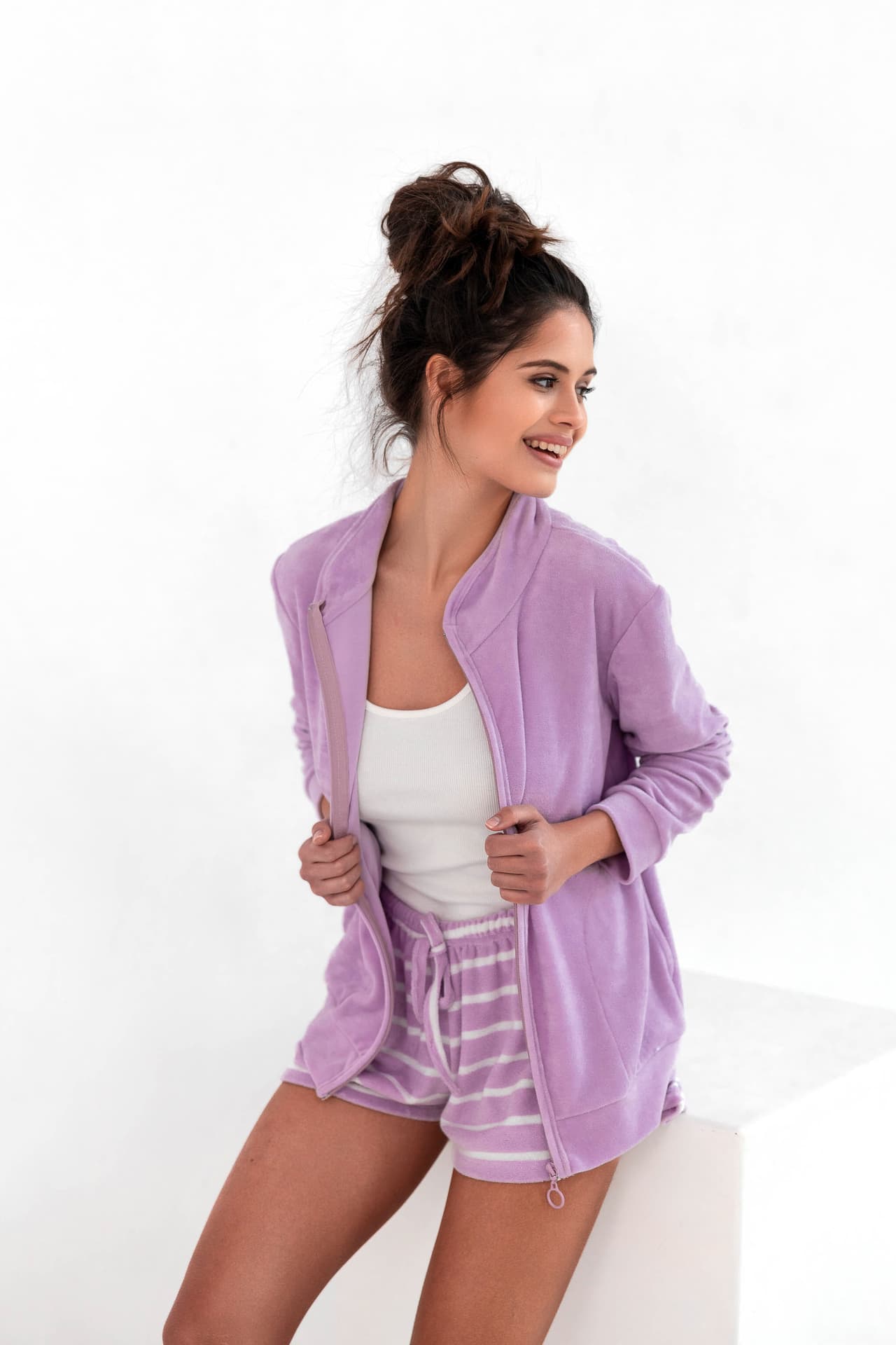 

Bluza Revvy Fioletowy (Rozmiar L/XL)