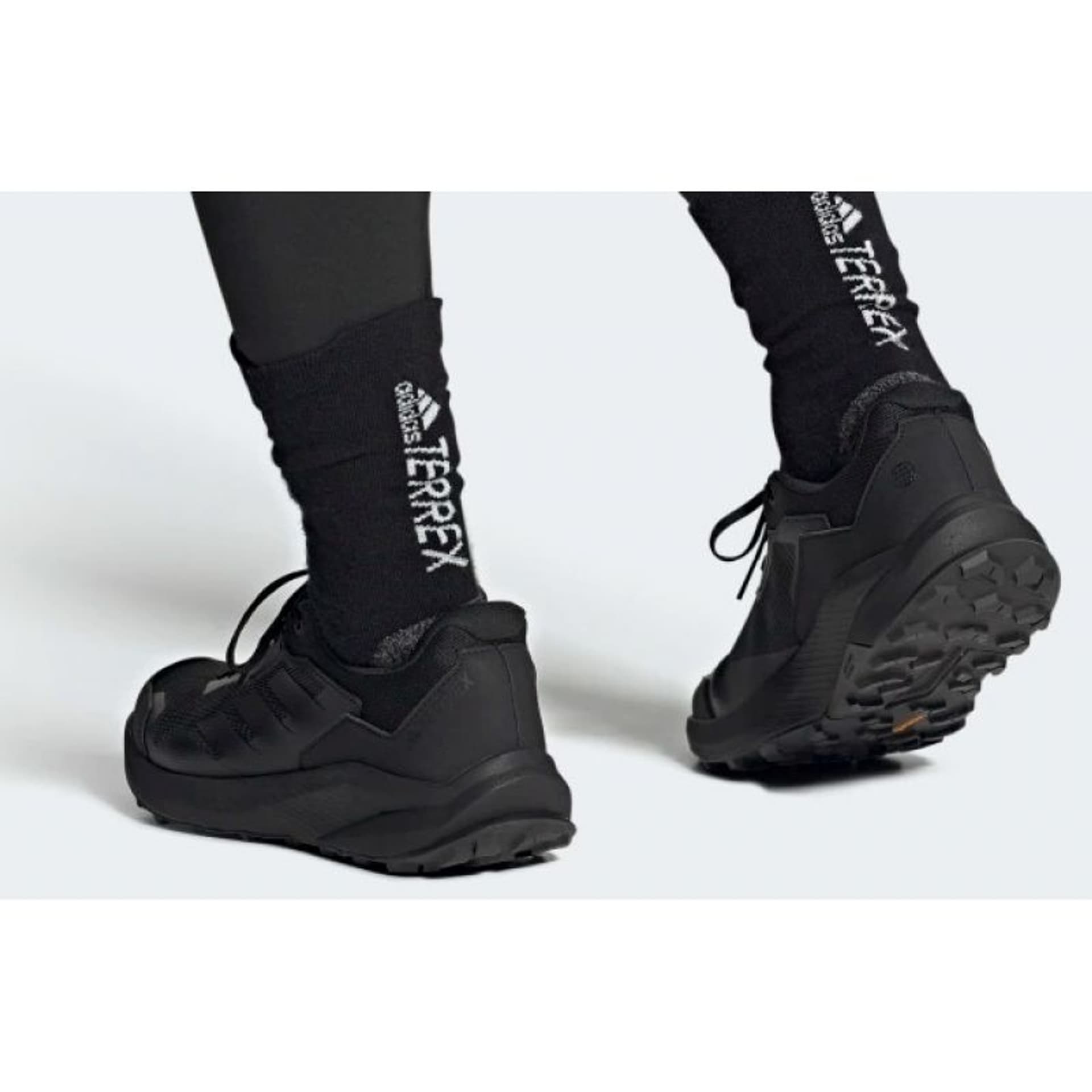 

Buty adidas Terrex Trailrider M (kolor Czarny, rozmiar 44 2/3)