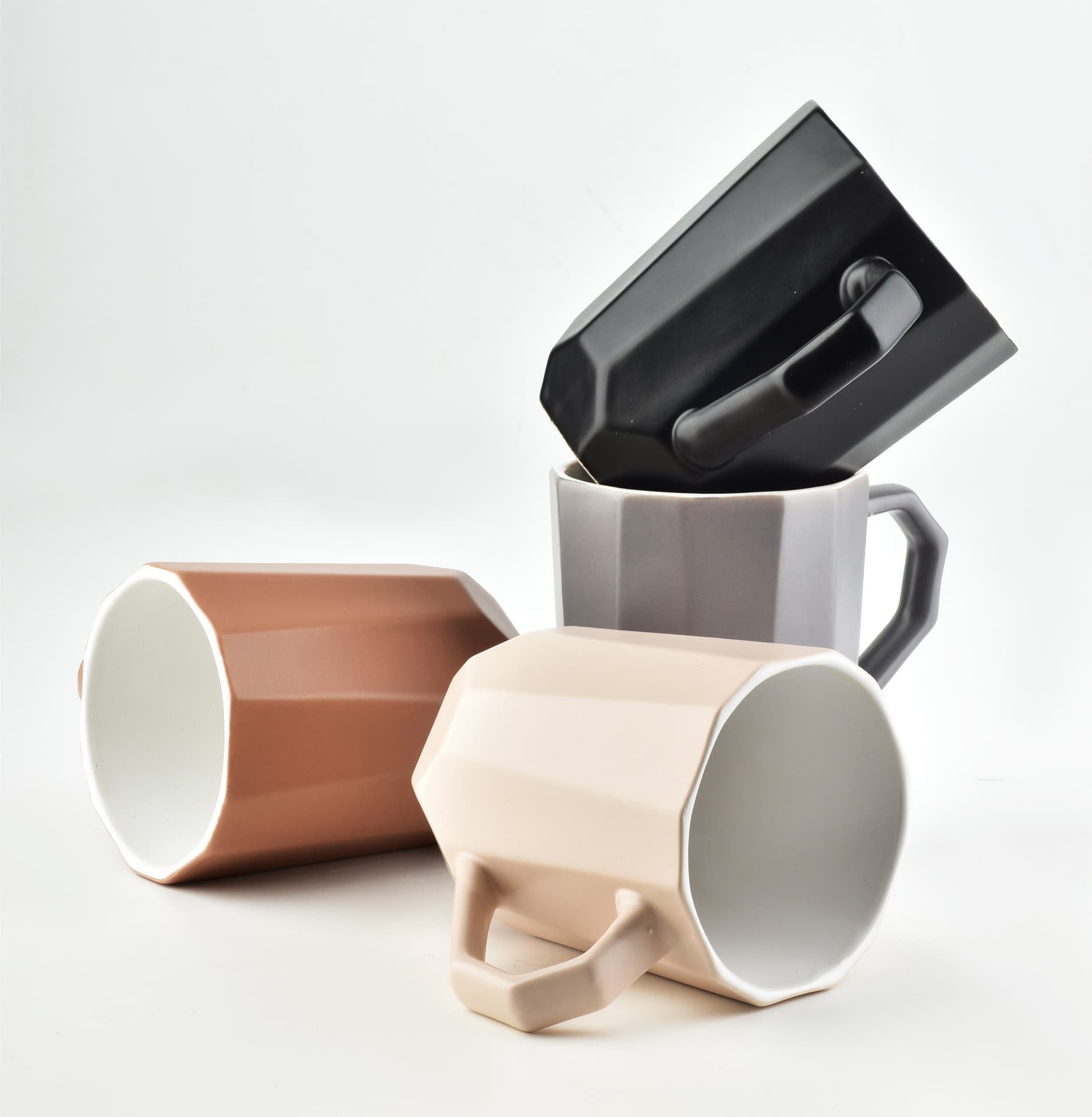 

SALLY GEO GREY Kubek 360ml 8x12xh10.6cm