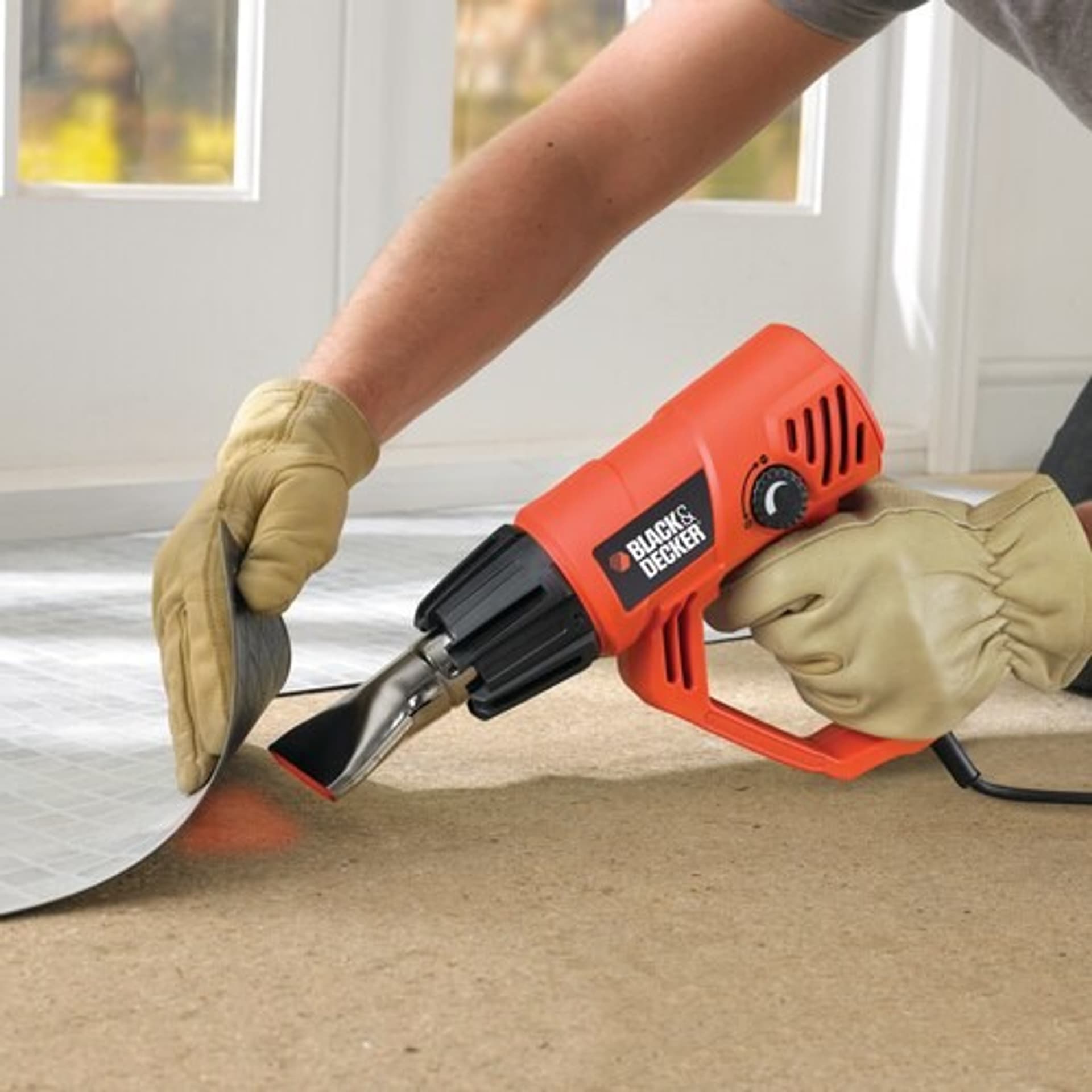

Opalarka 2000W Walizka KX2001K Black+Decker