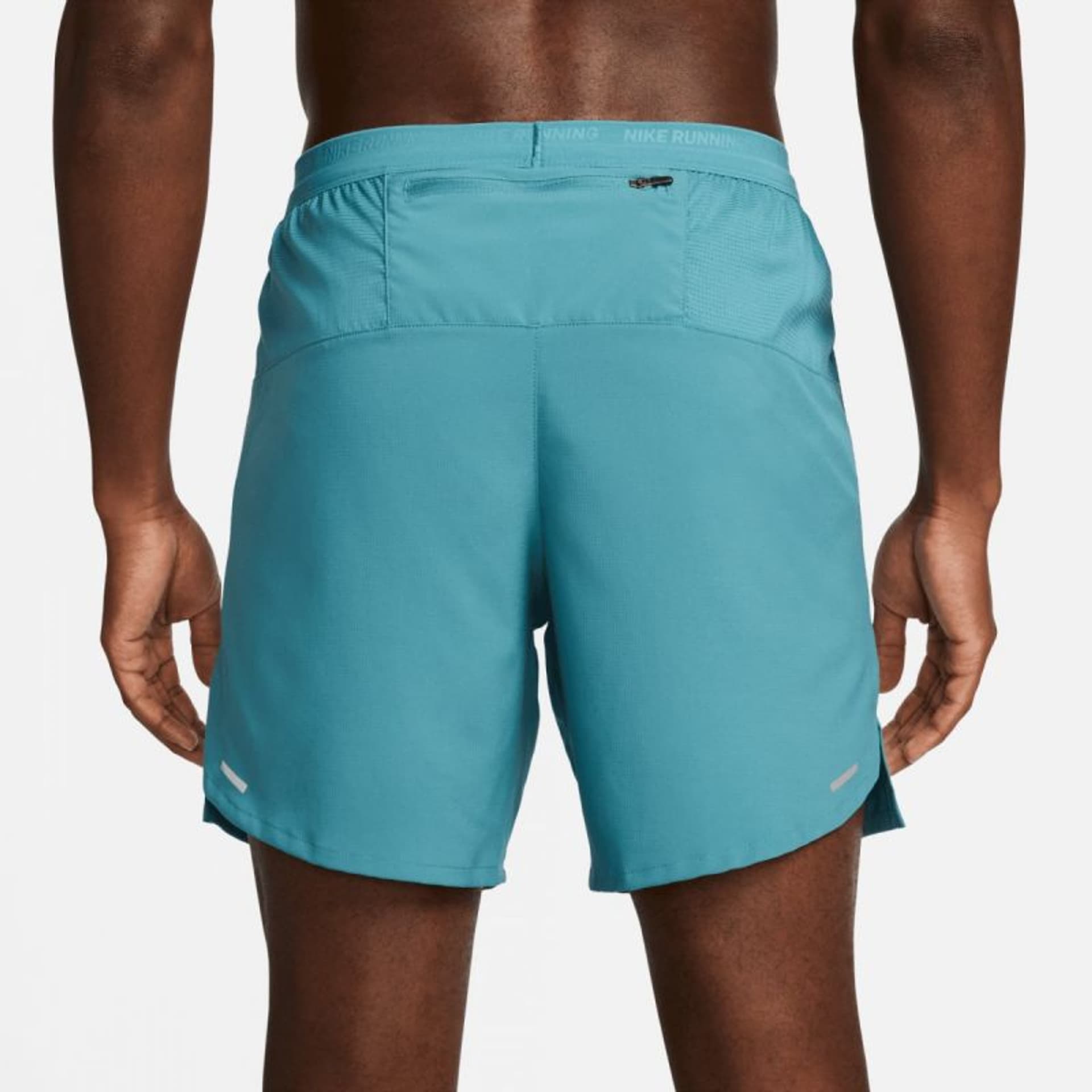 

Spodenki Nike Dri-FIT Stride M DM4761 (kolor Niebieski, rozmiar M)