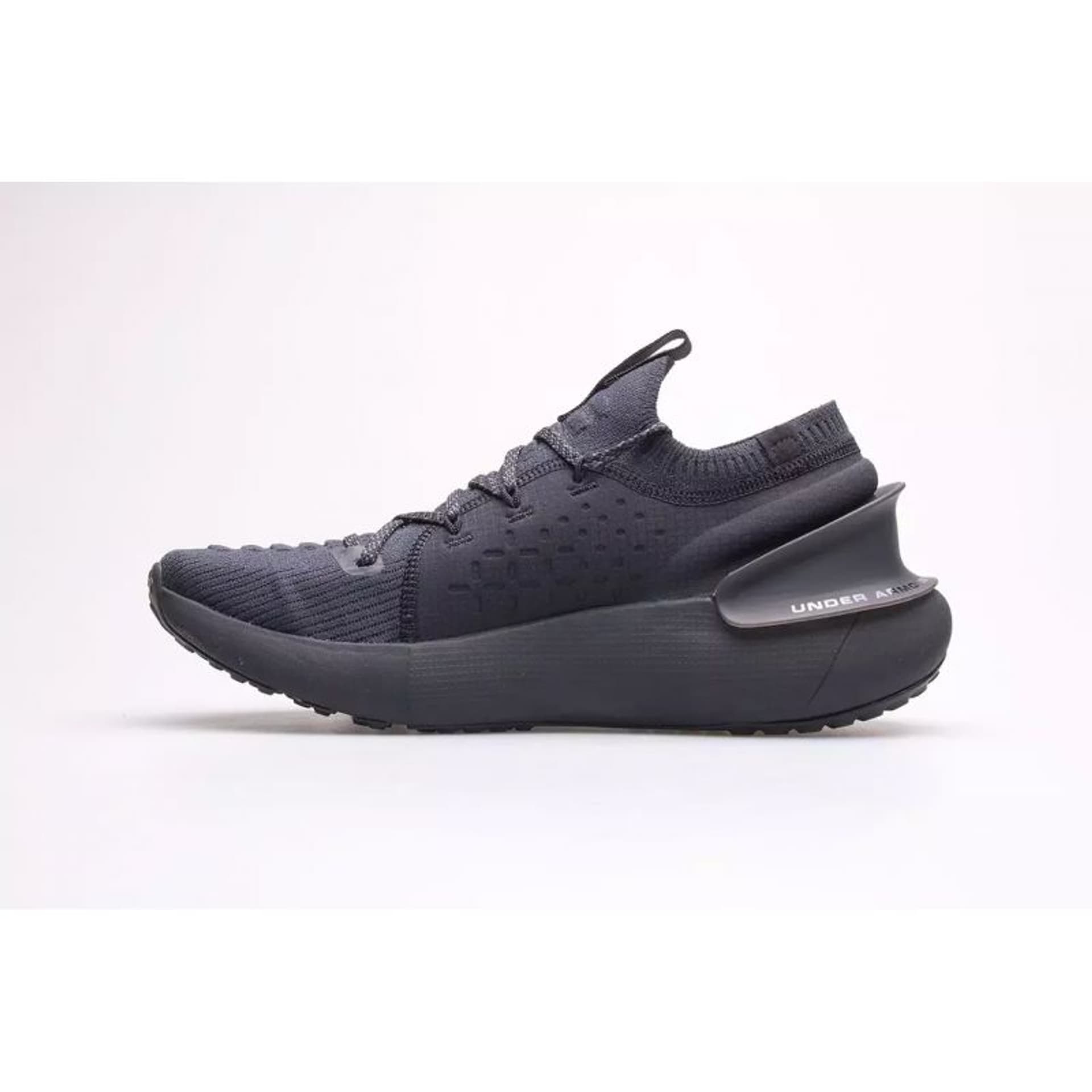

Buty Under Armour Hovr Phantom 3 M 3025516 (kolor Czarny)