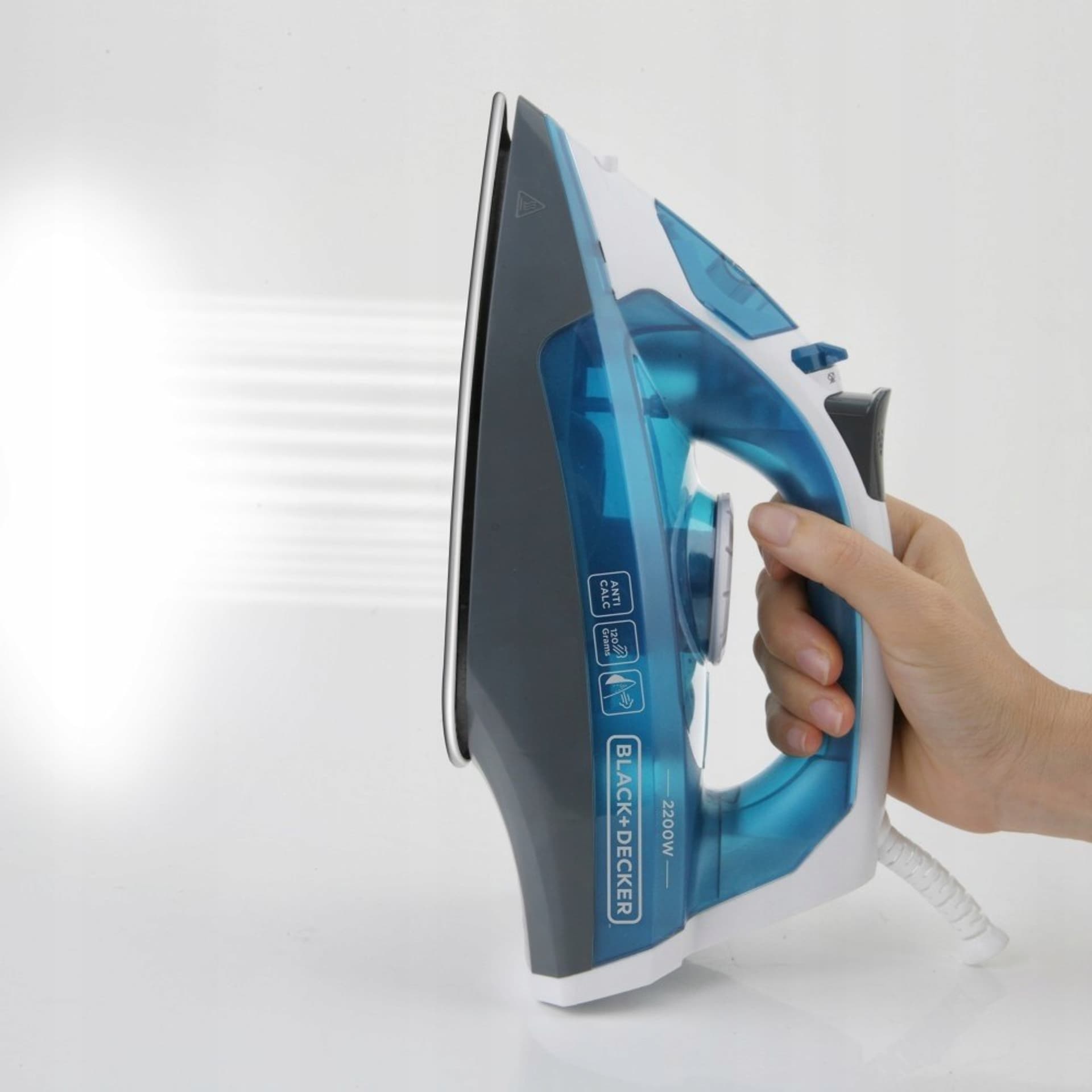 

Żelazko parowe Black+Decker BXIR2200E (2200W; biało-niebieski)