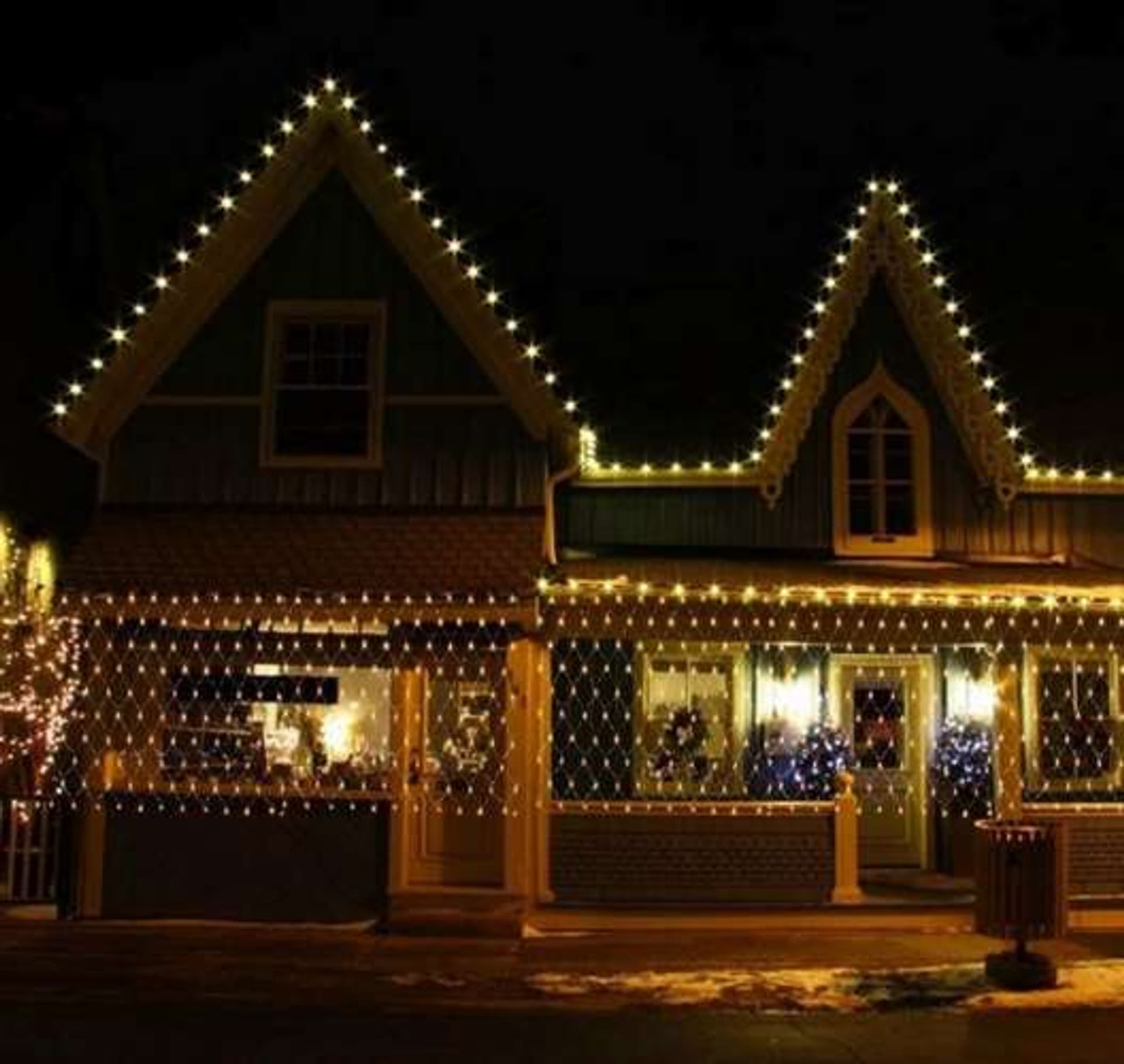 

Kurtyna świetlna 160LED - ciepły biały 31V 11340