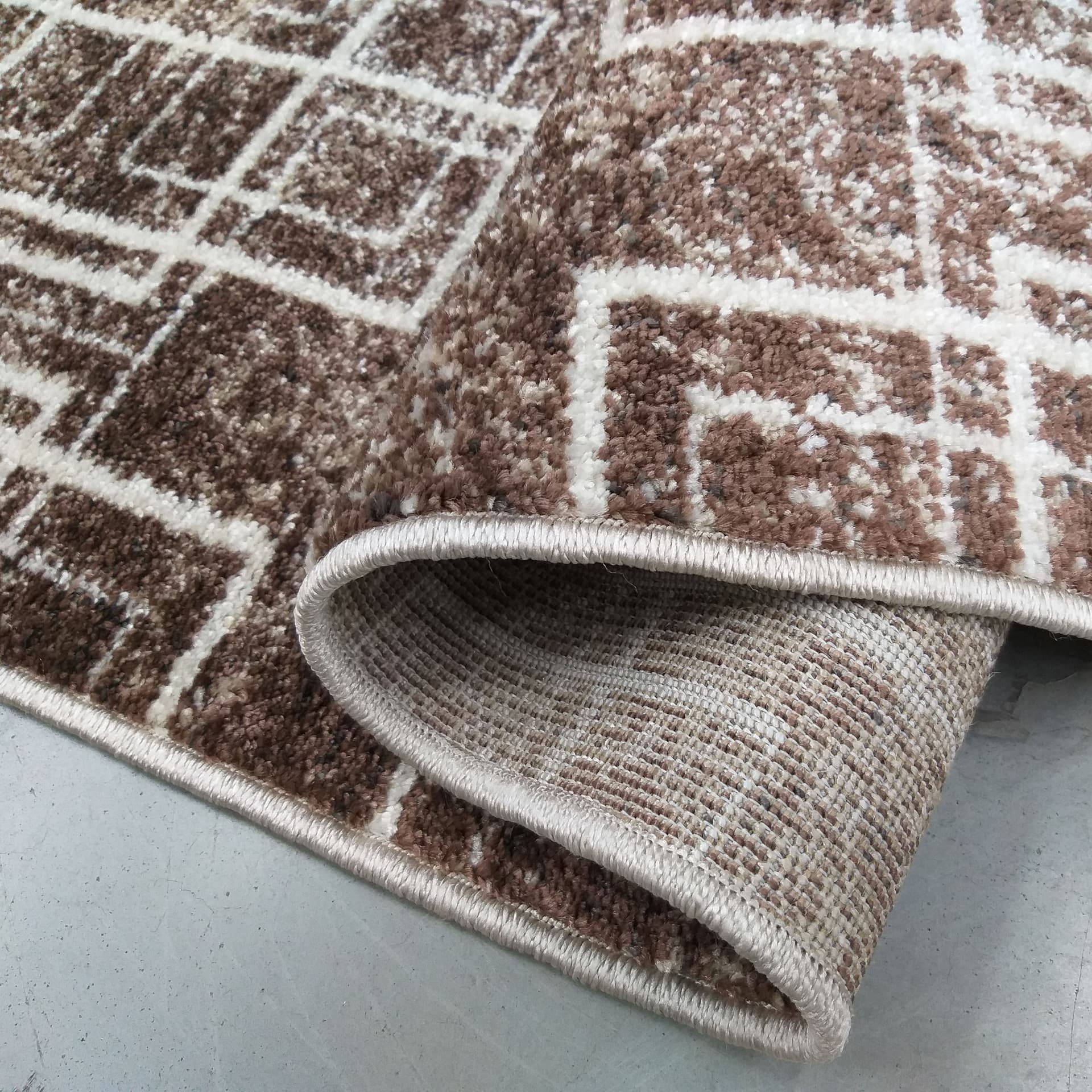 

Chodnik dywanowy Panamero 09 Brązowy - szerokość od 60 cm do 150 cm brązowy 80 cm