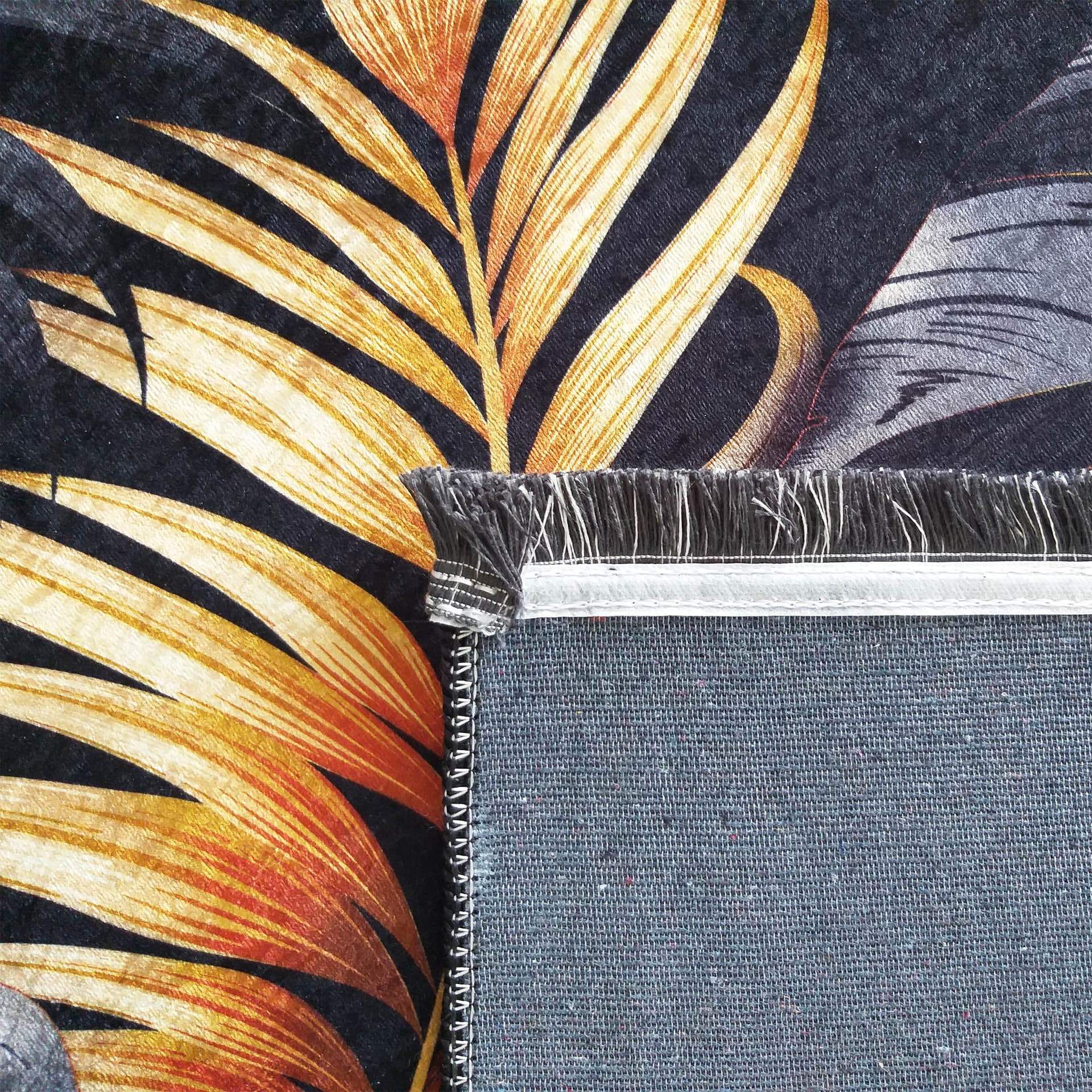 

Dywan BLACK and GOLD 06 czarny 80 x 150 cm