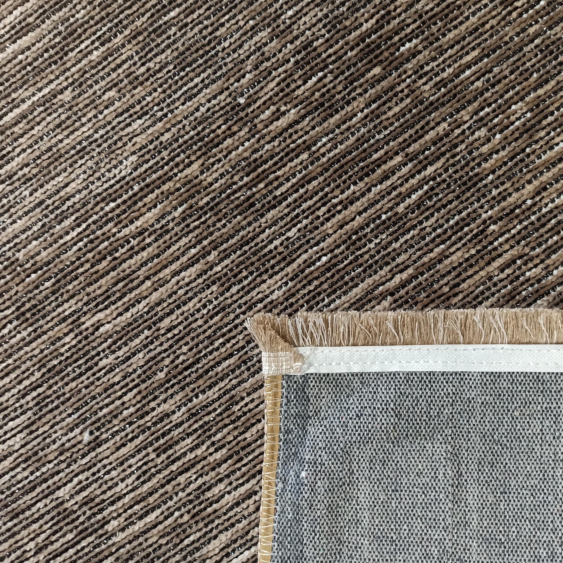 

Dywan DIAMOND 02 BEIGE beżowy 160 x 230 cm