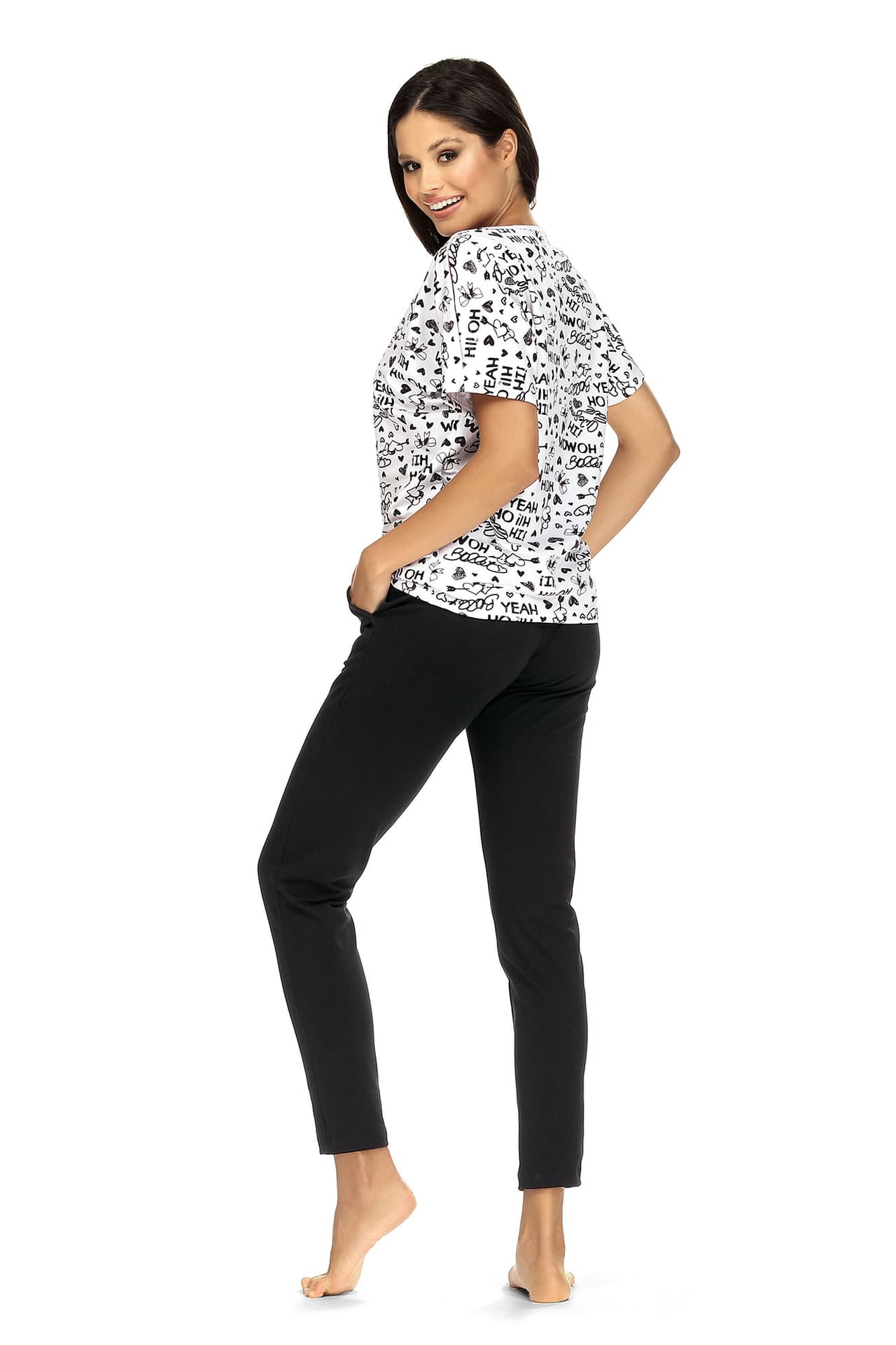 

Piżama P1575 Bialo-Czarna Biało-Czarny (Rozmiar M)