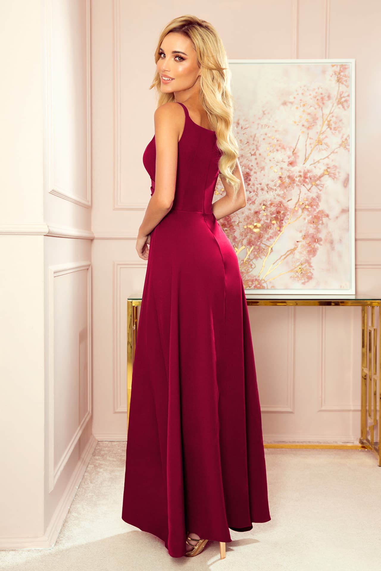 

299-5 CHIARA elegancka maxi długa suknia na ramiączkach - BORDOWA (kolor Bordowy, rozmiar S)