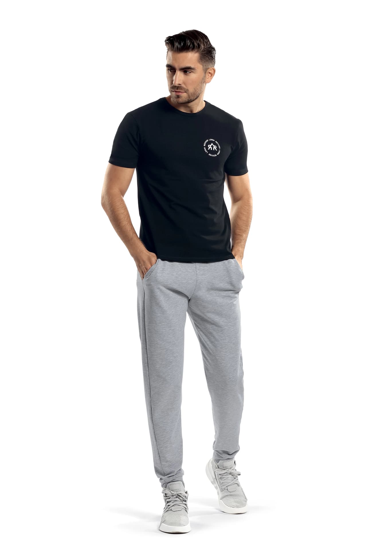 

T-shirt F5546 Czarny (Rozmiar S)