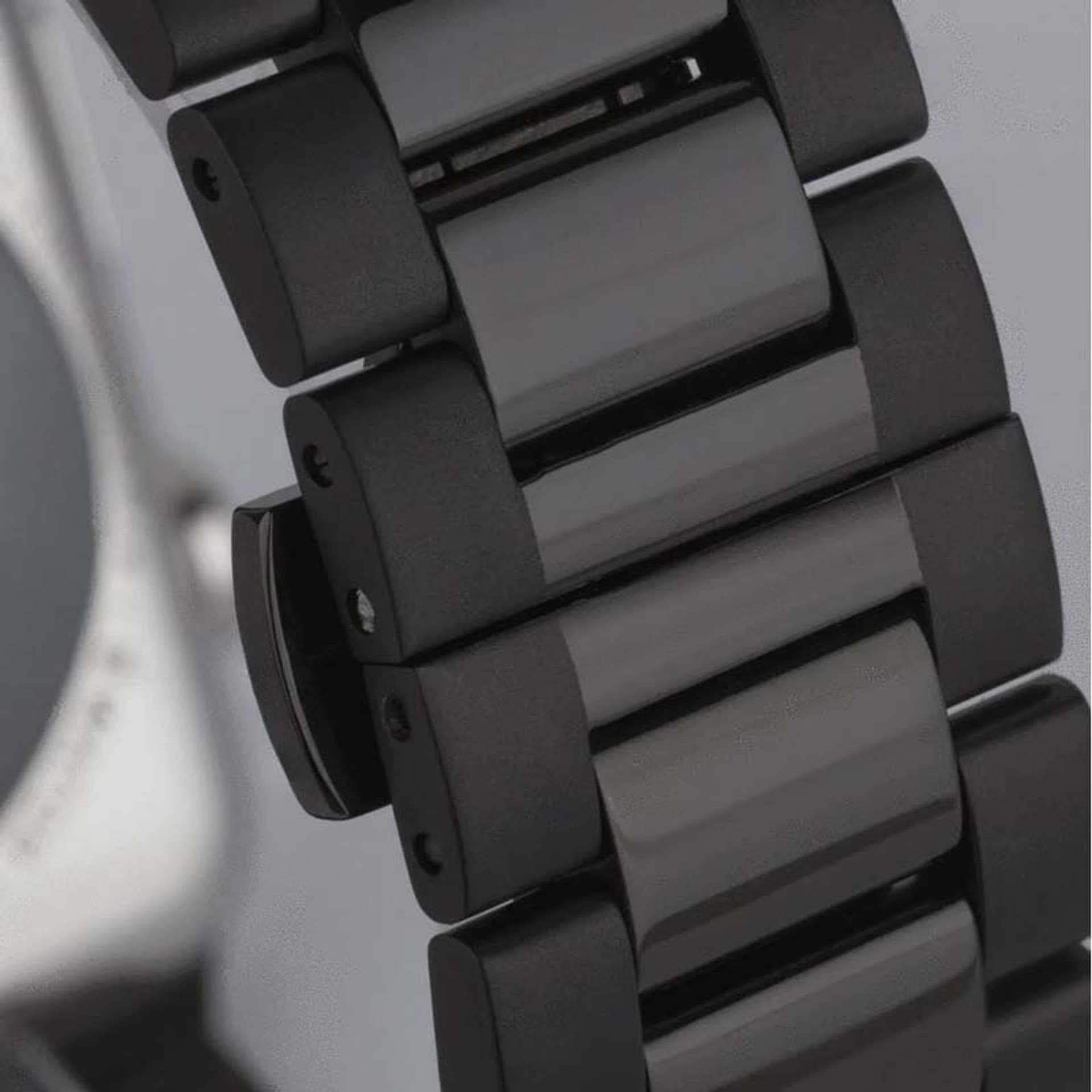 

Case-Mate Linked - Pasek ze stali nierdzewnej do Apple Watch 42/44/45/49 (Black Glossy/Space Grey Matte)
