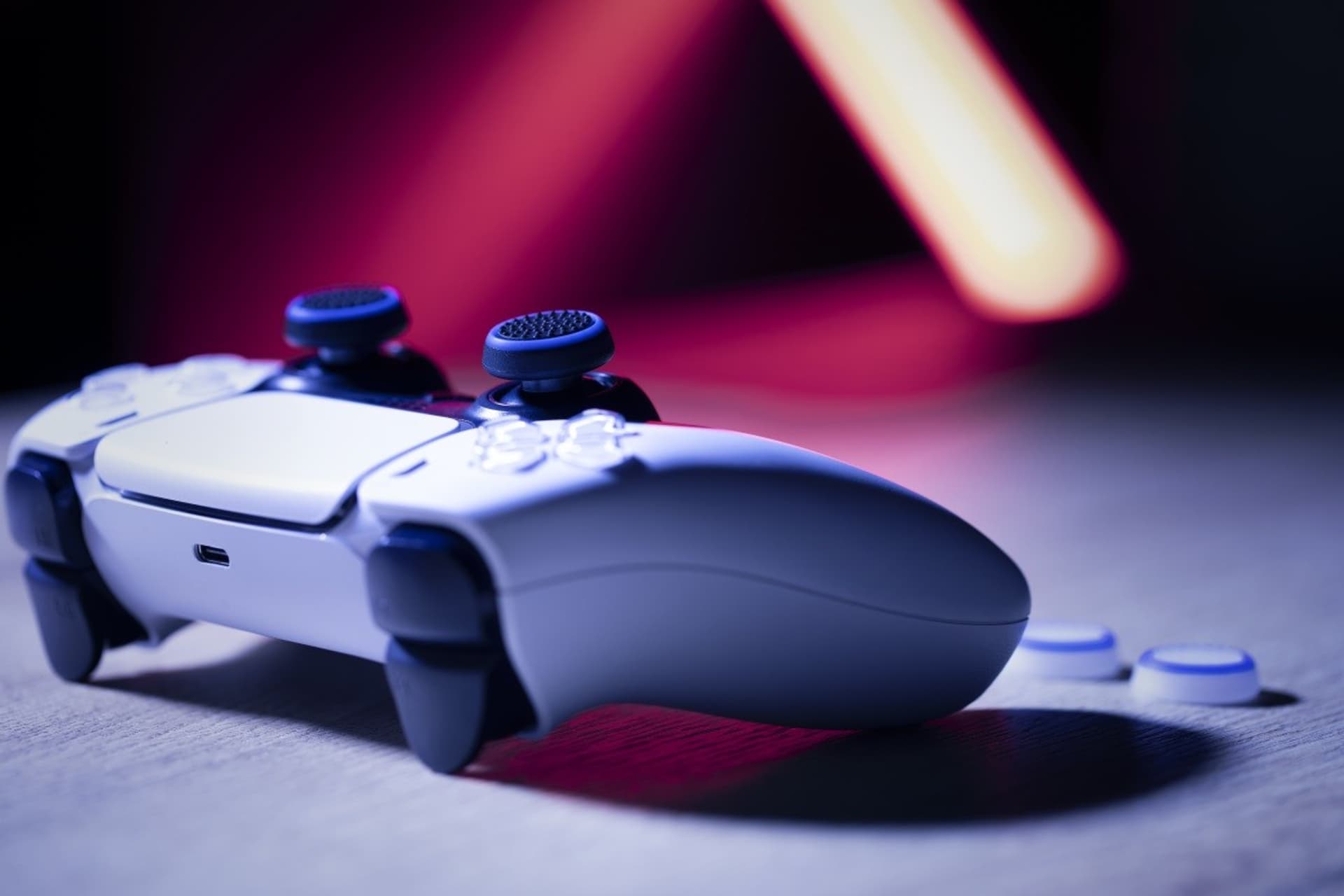 

Zestaw nakładek GXT266 4 pak Thumb Grips PS5