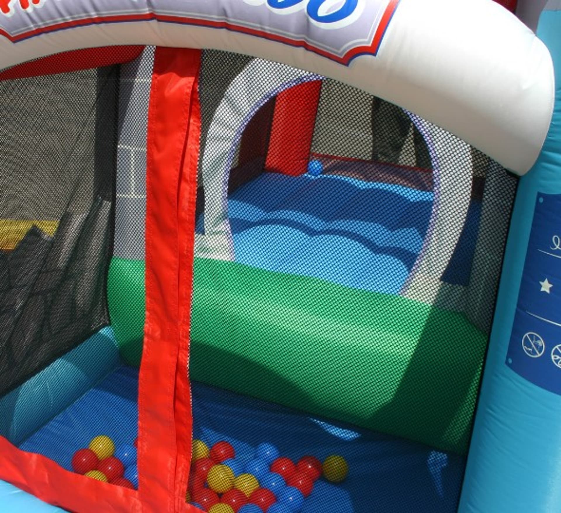 

Dmuchaniec - Centrum Zabaw HappyHop Zjeżdzalnia Trampolina Zamek Dmuchany