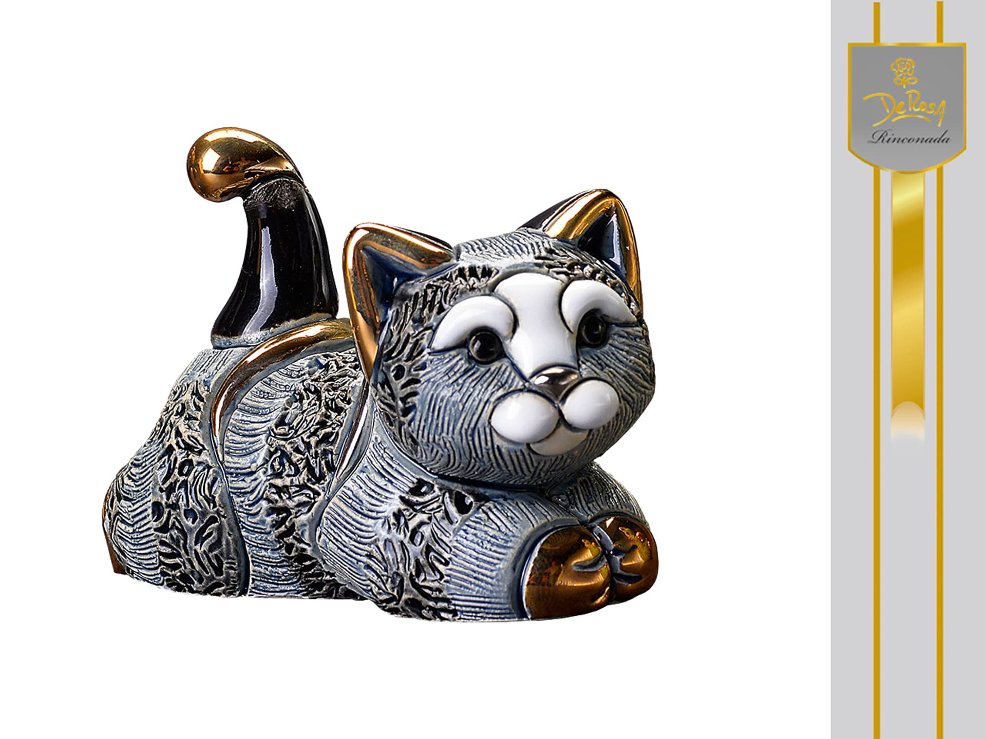 

Pasiasty kotek odpoczywający