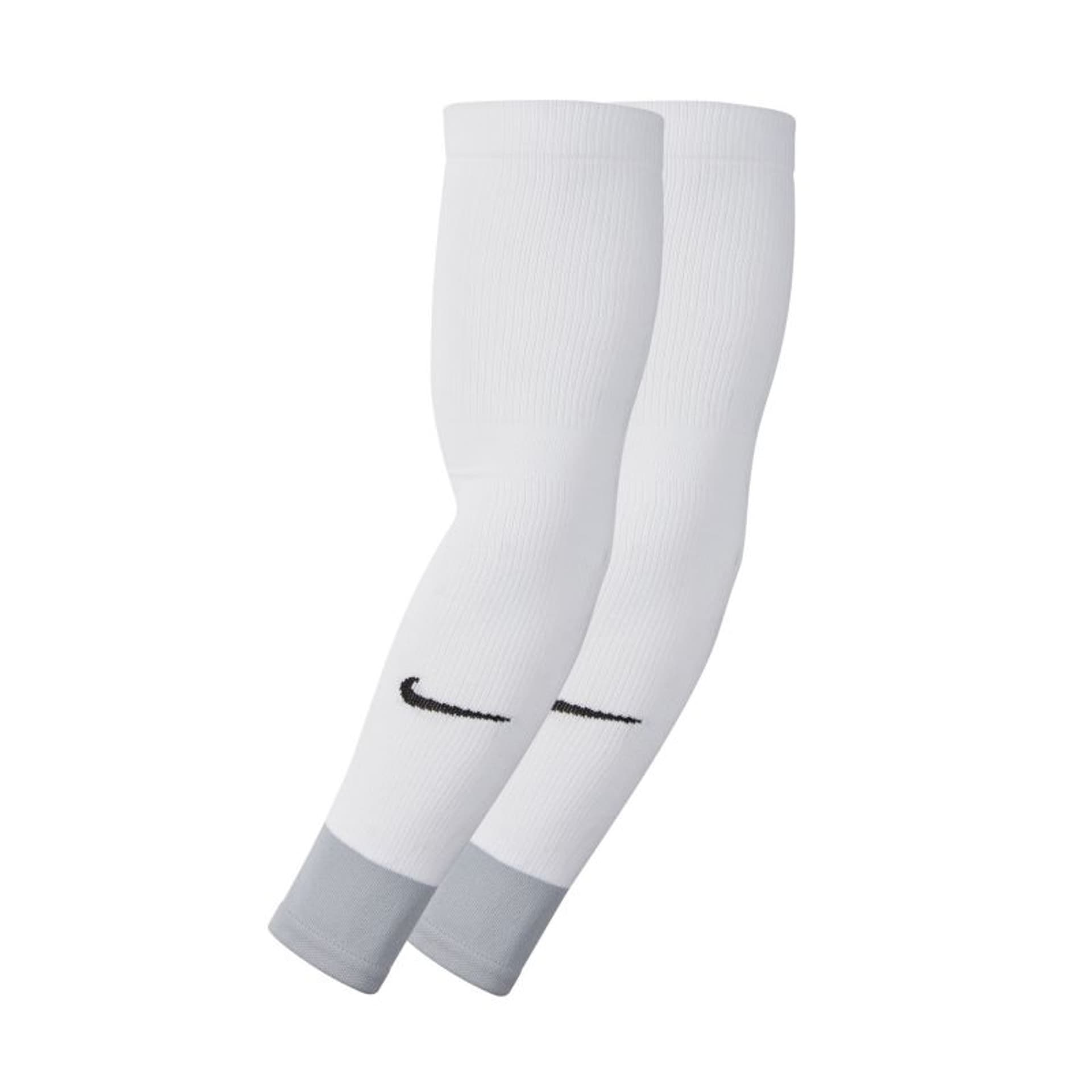 

Getry piłkarskie Nike MatchFit CU6419 (kolor Biały, rozmiar S/M)