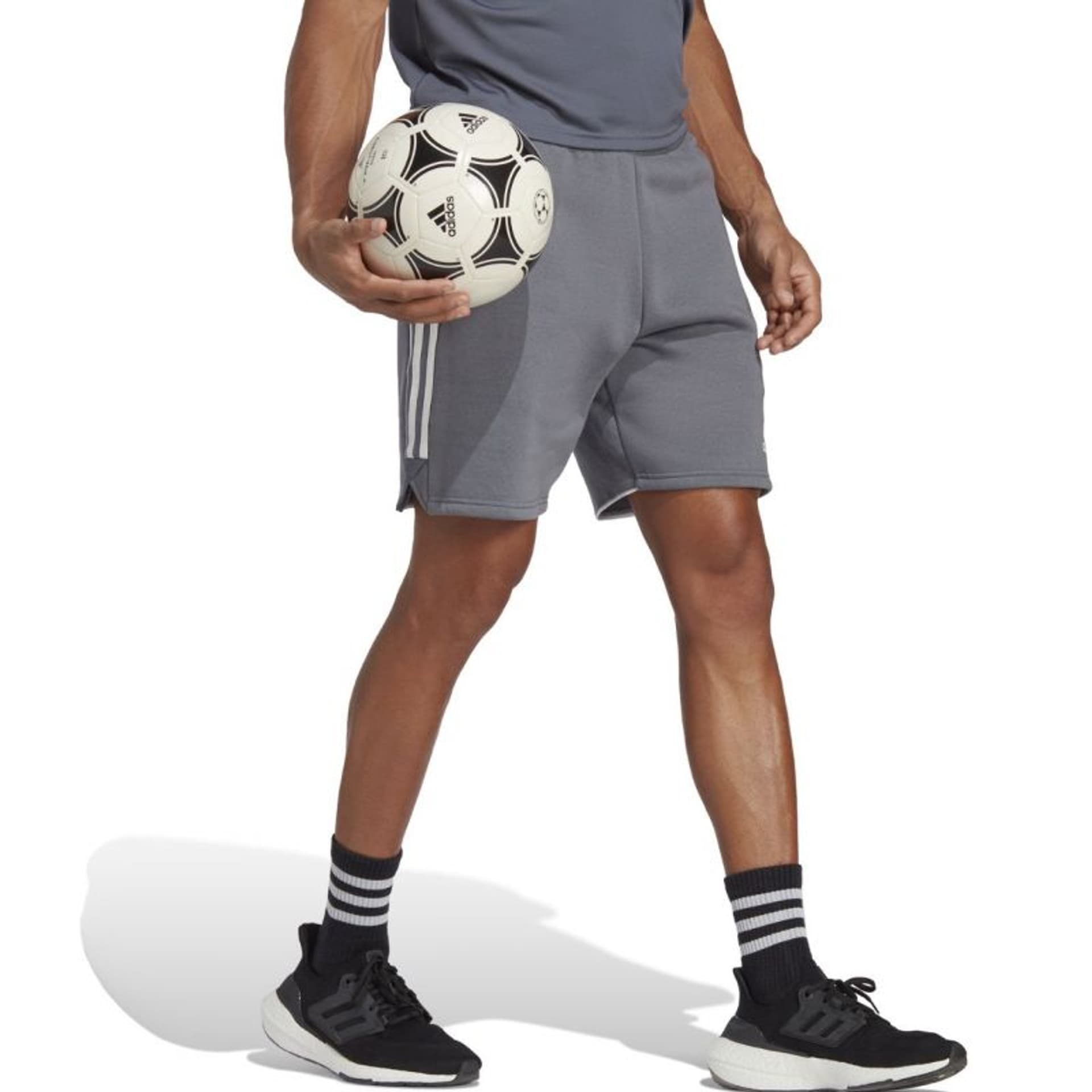 

Spodenki adidas Tiro 23 League Sweat M (kolor Czarny, rozmiar L)