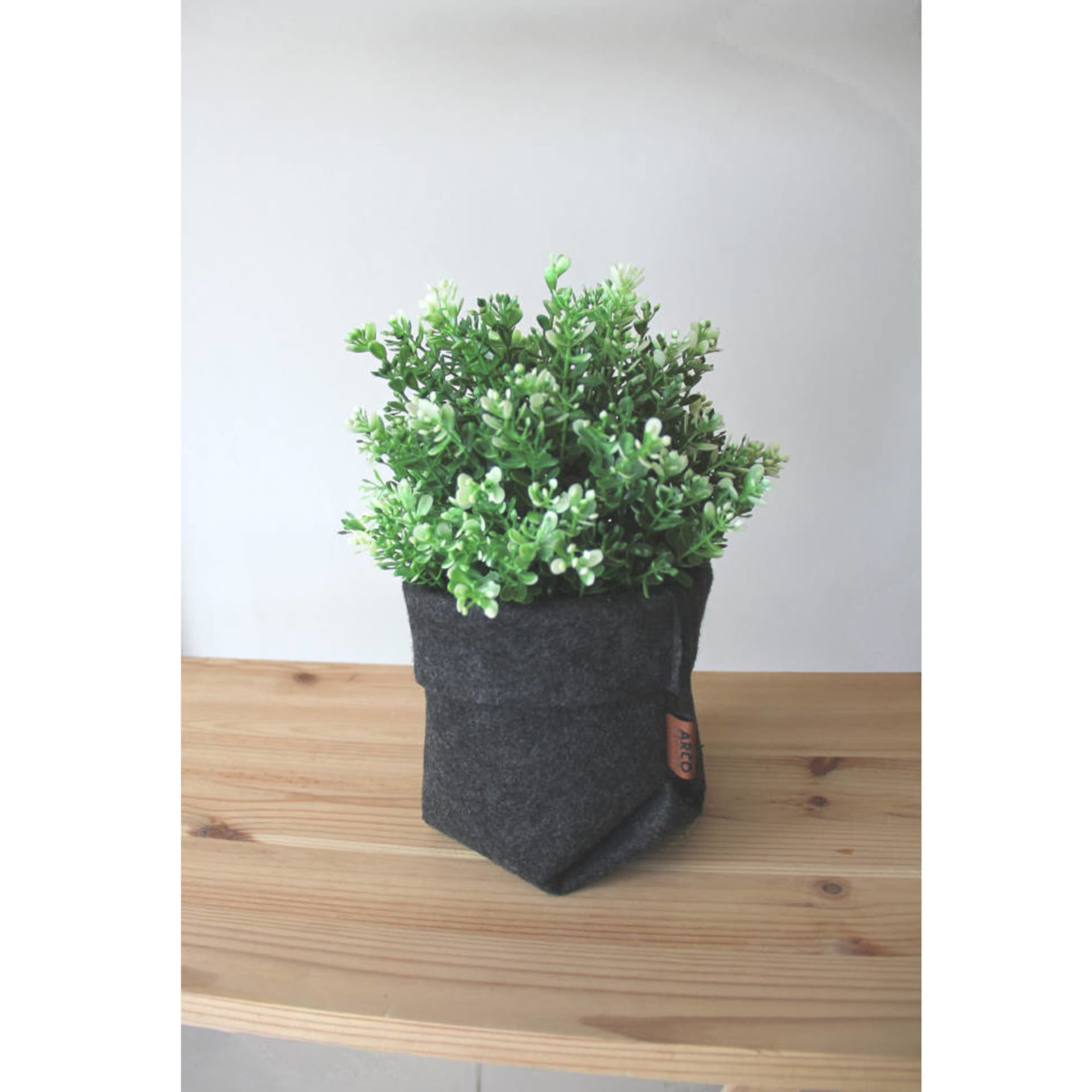

BERTONI EE Osłonka na doniczkę Simple M - 15 cm
