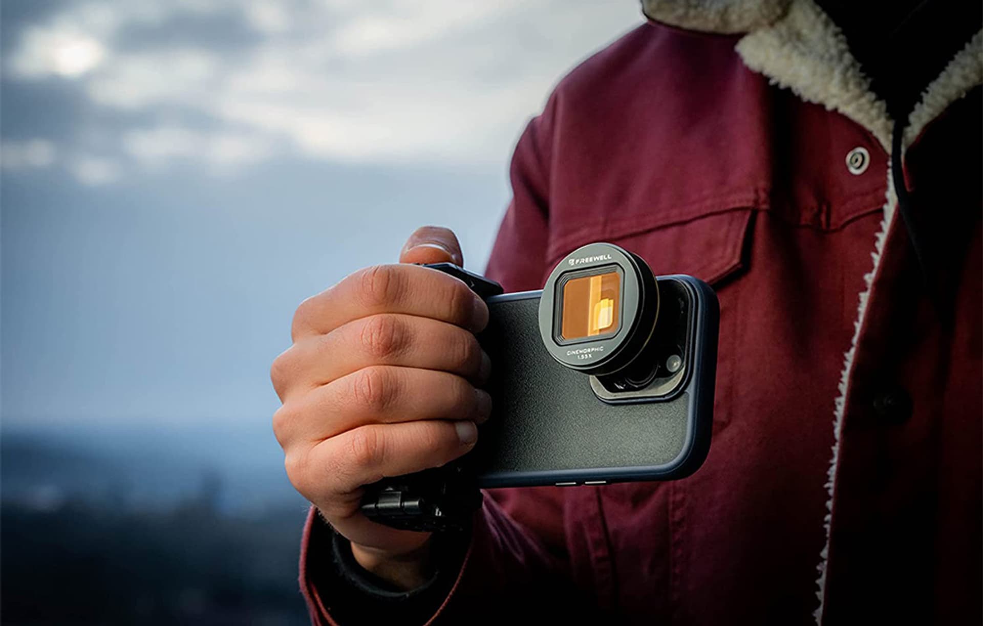 

Zestaw 5 filtrów anamorficznych Freewell Sherpa do iPhone 13 / iPhone 14 (złote)