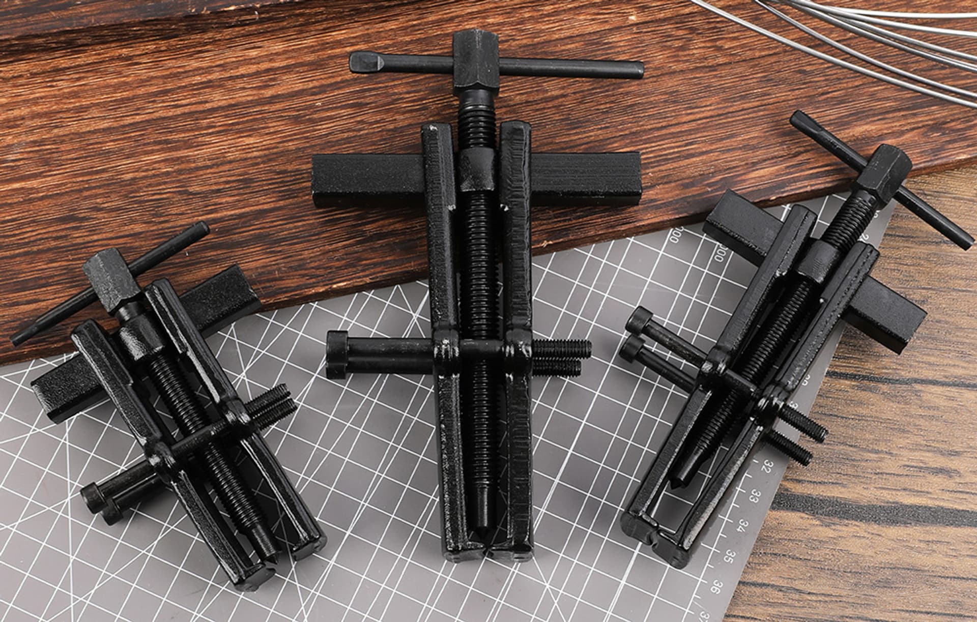 

Ściągacz łożysk Deli Tools EDL-E106