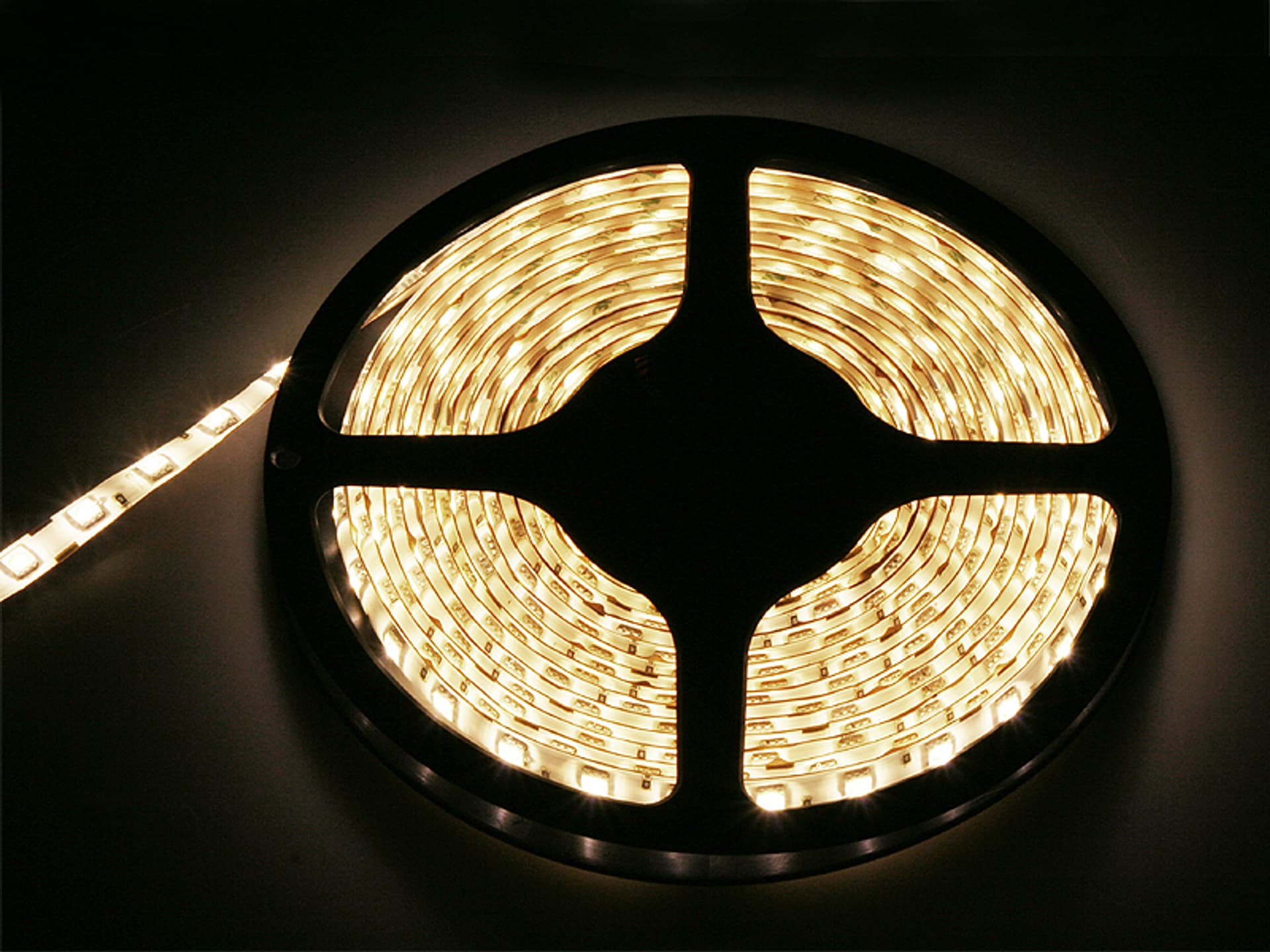 

70-981# Taśma led biały ciepły 5050 5m/300wodood