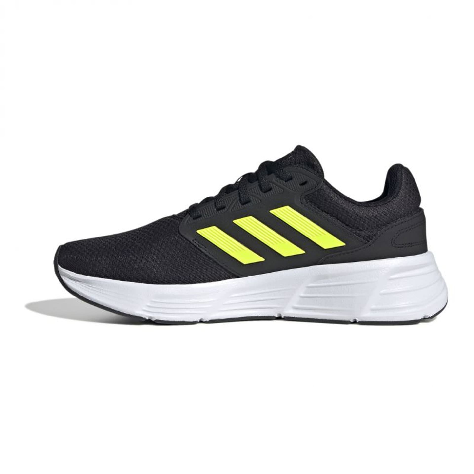 

Buty do biegania adidas Galaxy 6 M (kolor Czarny, rozmiar 44)