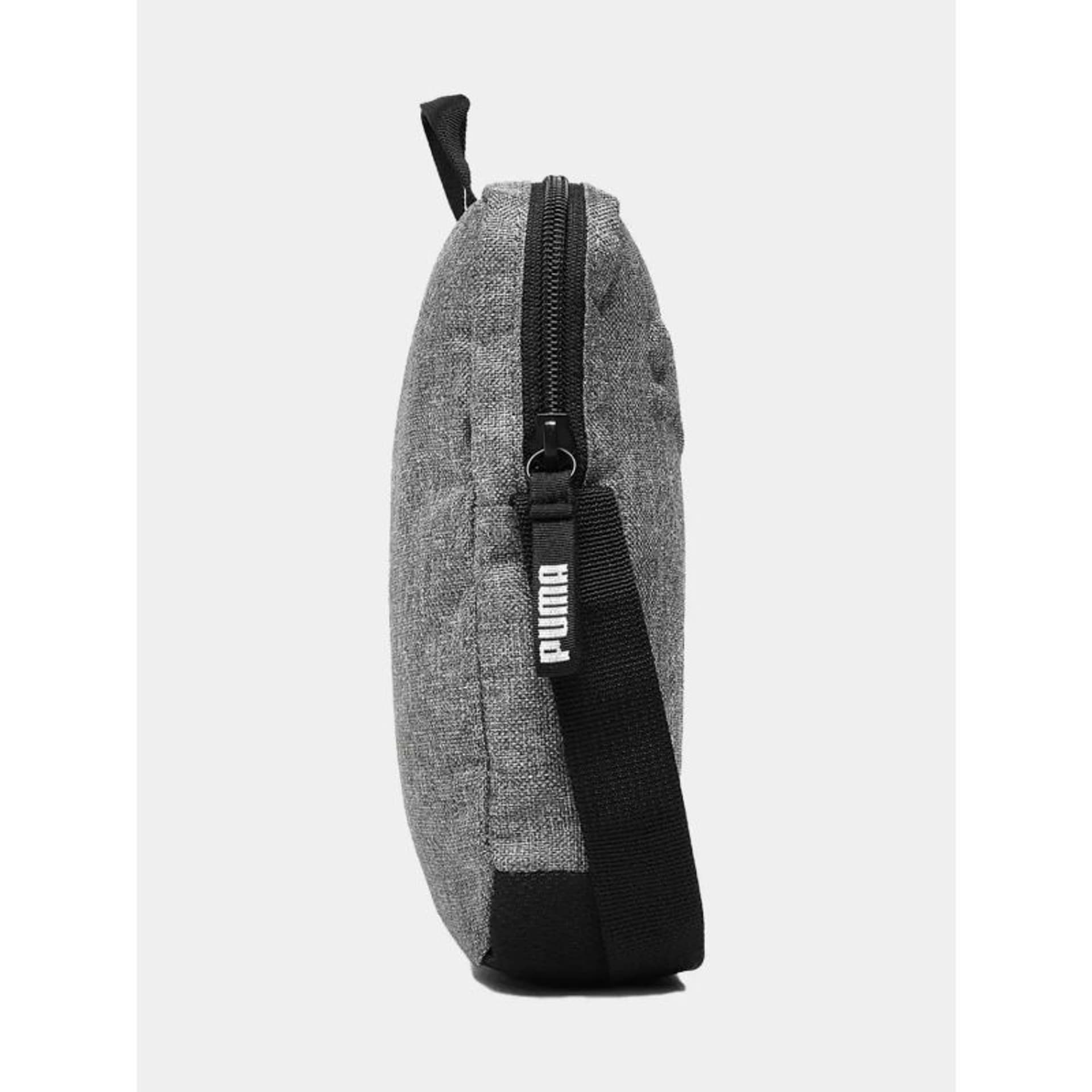 

Saszetka Puma Buzz Portable 079137 (kolor Szary/Srebrny)