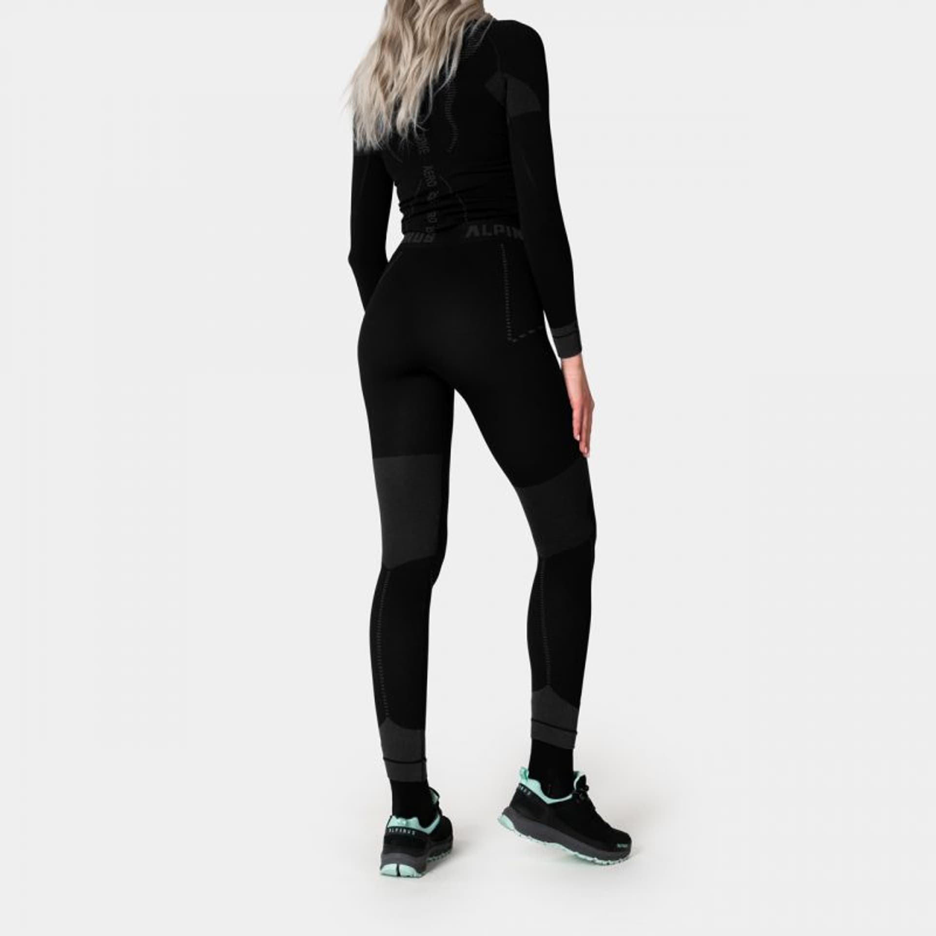 

Bluza termoaktywna Alpinus Tactical Base Layer W GT43210 (kolor Czarny. Szary/Srebrny, rozmiar S)