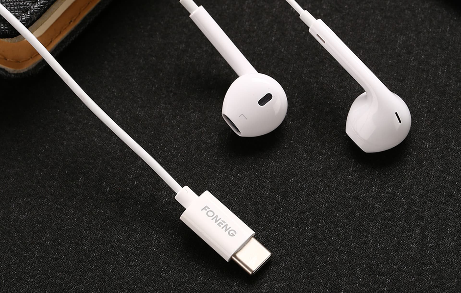 

Słuchawki douszne, przewodowe Foneng T15, USB-C, 1.2m (białe)