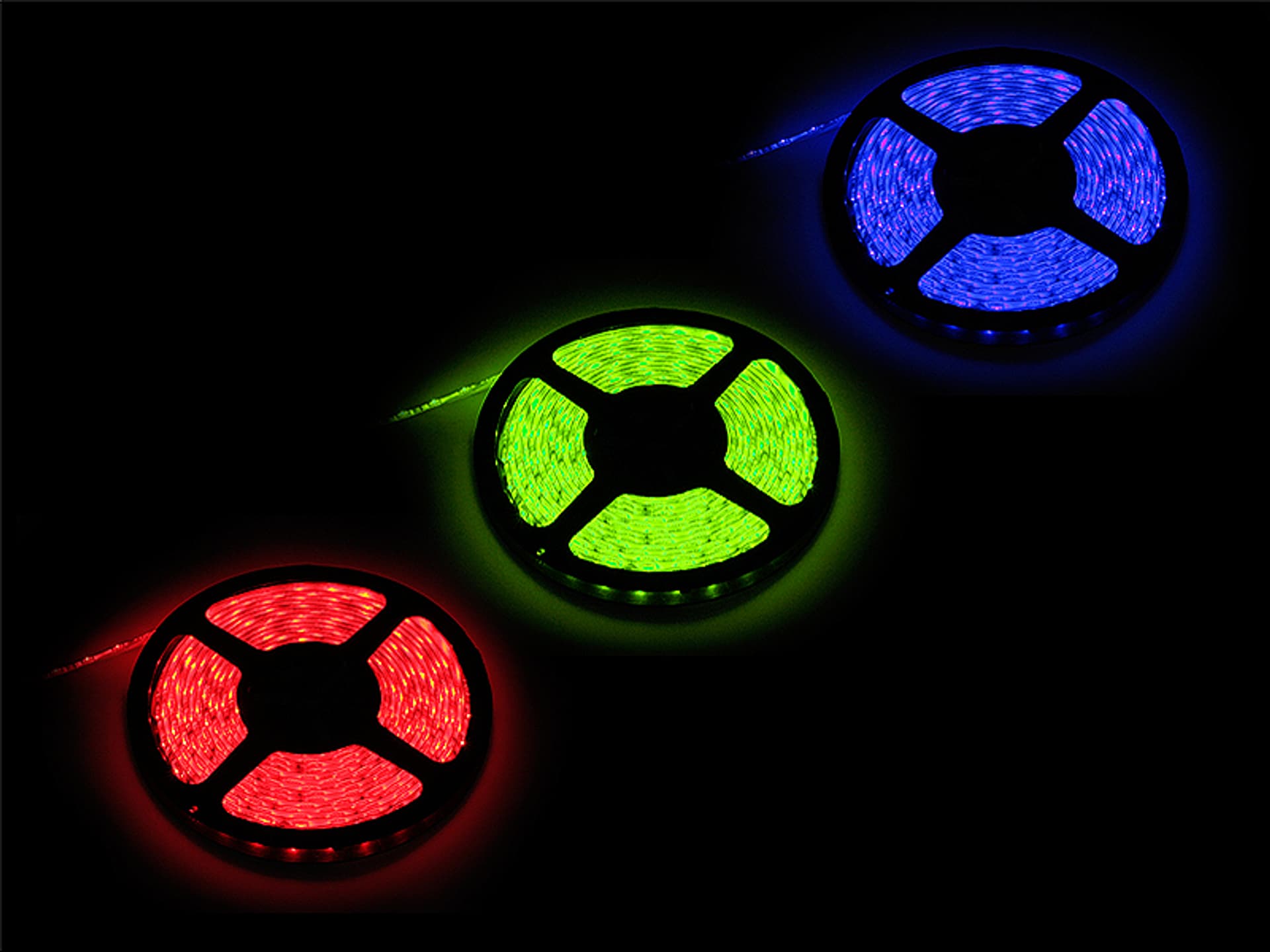 

70-861# Taśma led rgb 5050 5m/300wodood+złącz