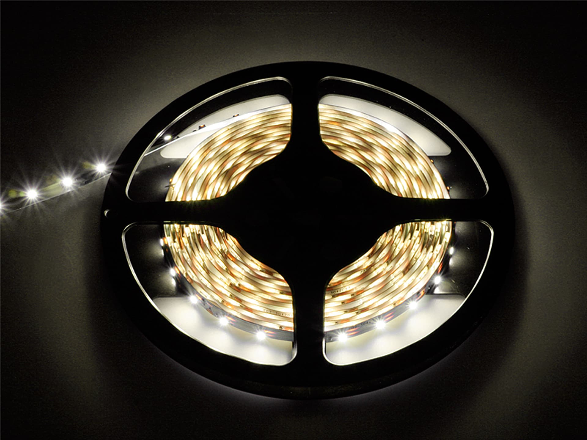 

Taśma LED 24V b.ciepły 3528 5m/300+DC (1PH)