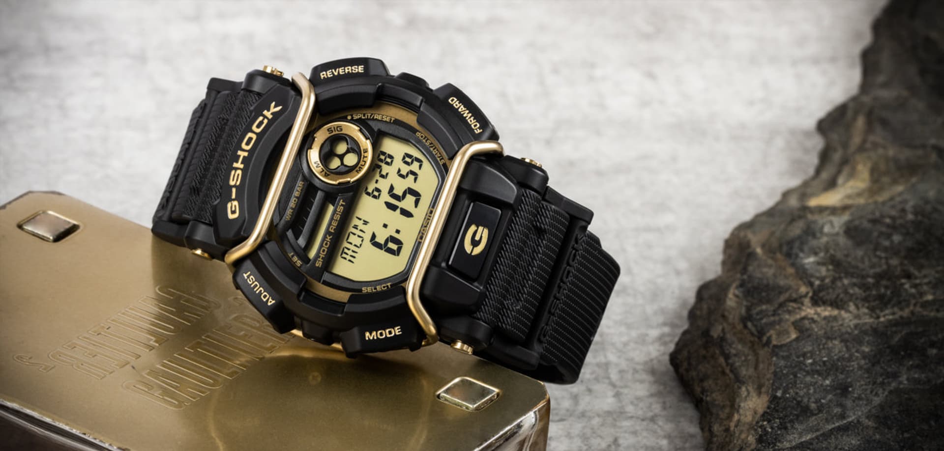 

ZEGAREK MĘSKI CASIO G-SHOCK GD-400GB-1B2ER (zd145c)