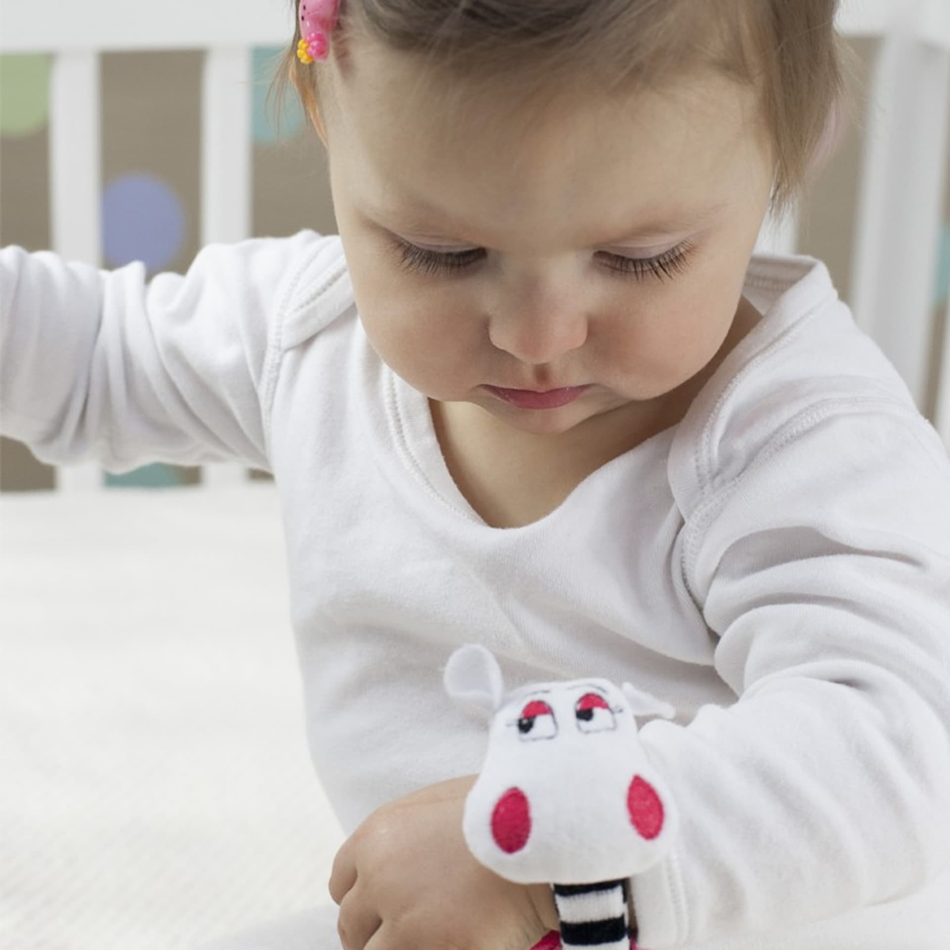 

Grzechotka maskotka na rączkę Żaba Moms