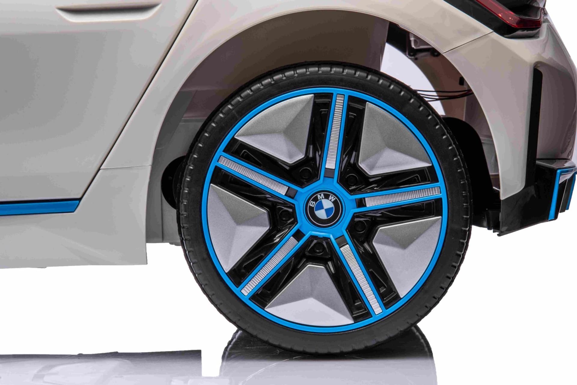 

Autko BMW I4 na akumulator dla dzieci Biały + Wolny Start + EVA + Ekoskóra + Audio LED + Pilot