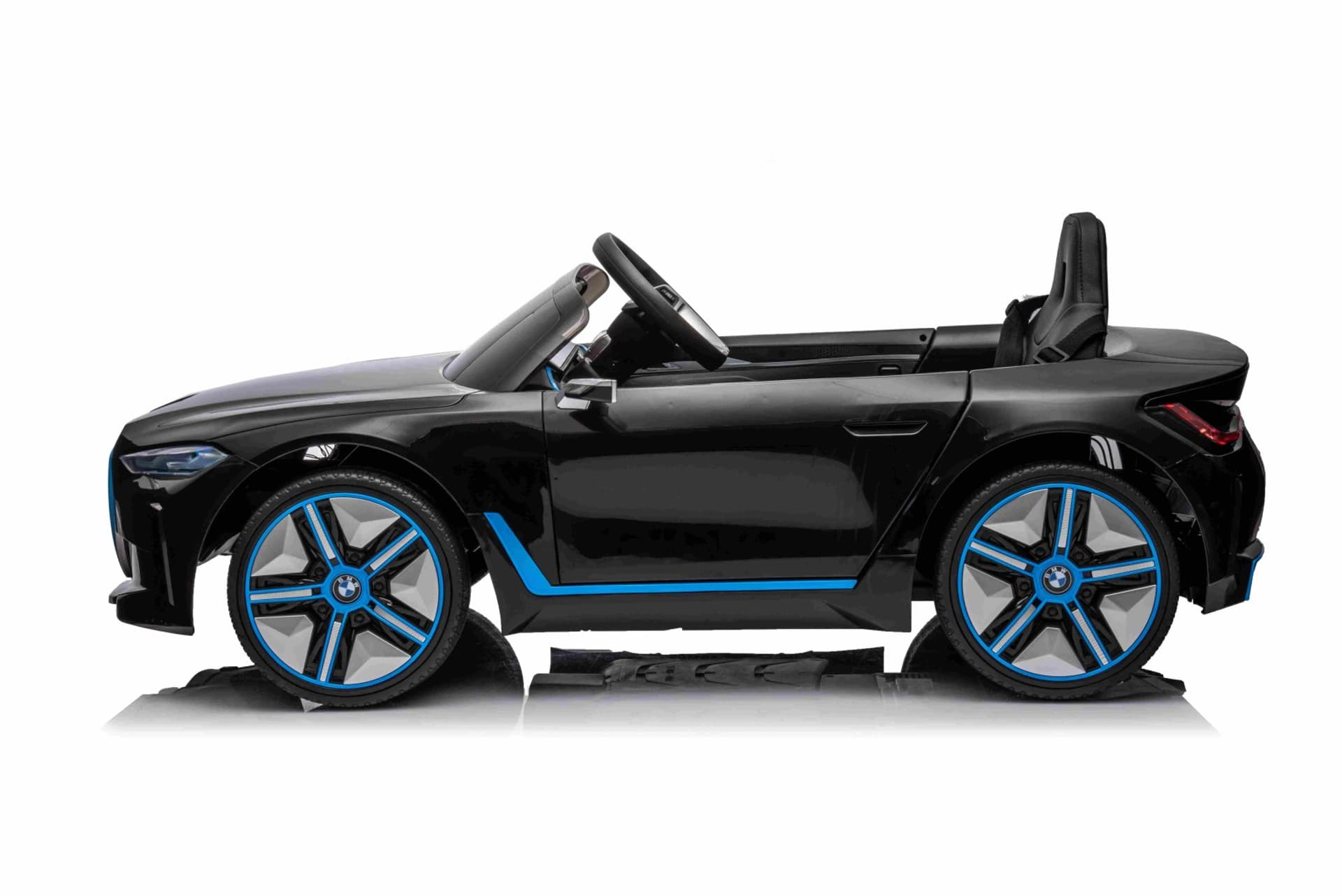 

Autko BMW I4 na akumulator dla dzieci Czarny + Wolny Start + EVA + Ekoskóra + Audio LED + Pilot