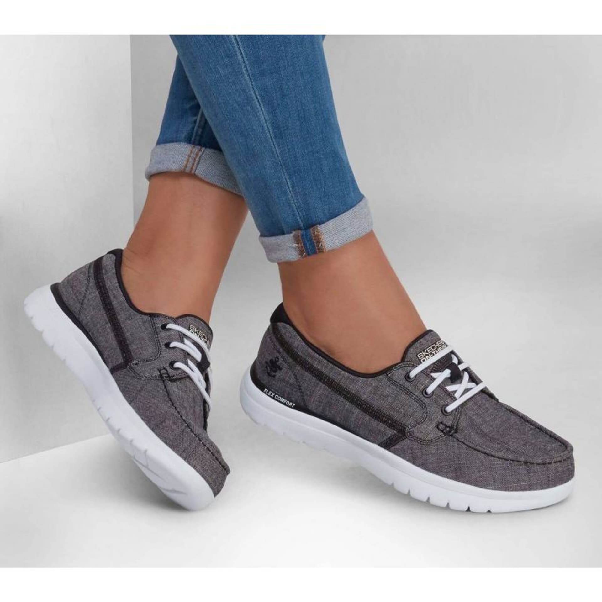 

Buty Skechers On The Go Flex W 136453 (kolor Czarny, rozmiar 40)