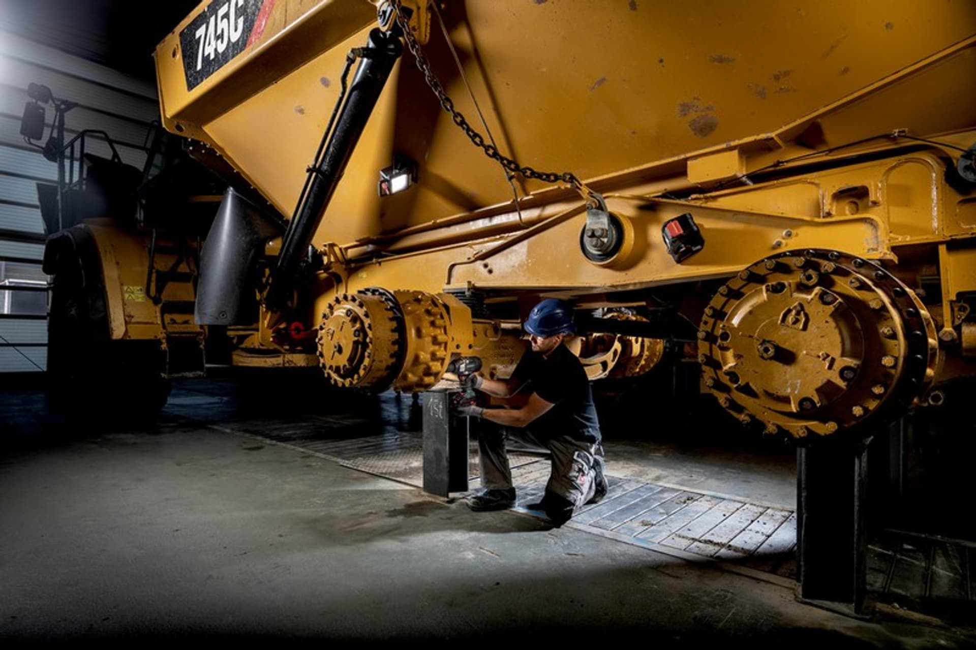 

KLUCZ UDAROWY AKUMULATOROWY 3/4'' SSW 18 LTX 1750 BL