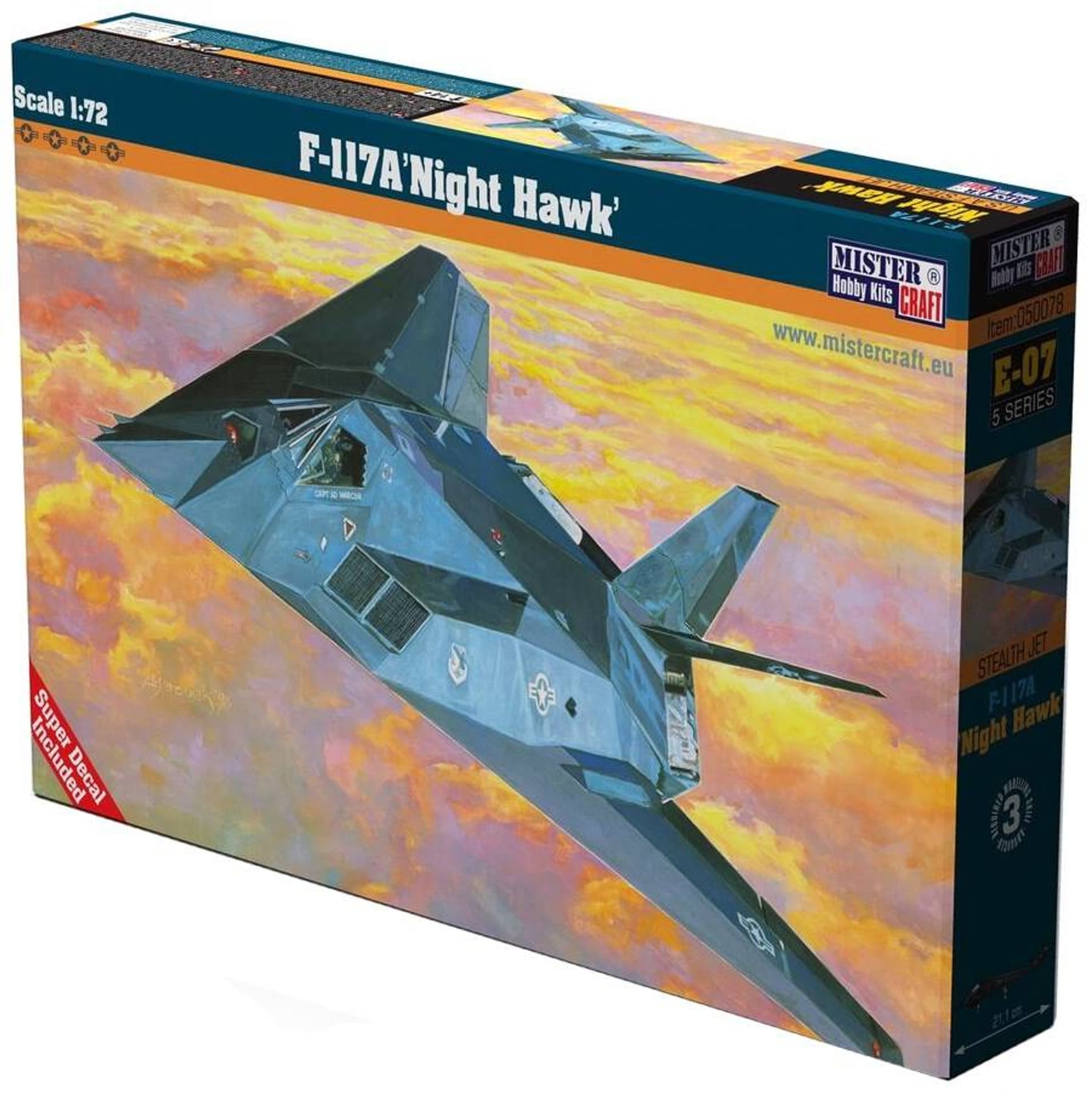 

MODELE F-117A NIGHT HAWK 1:72