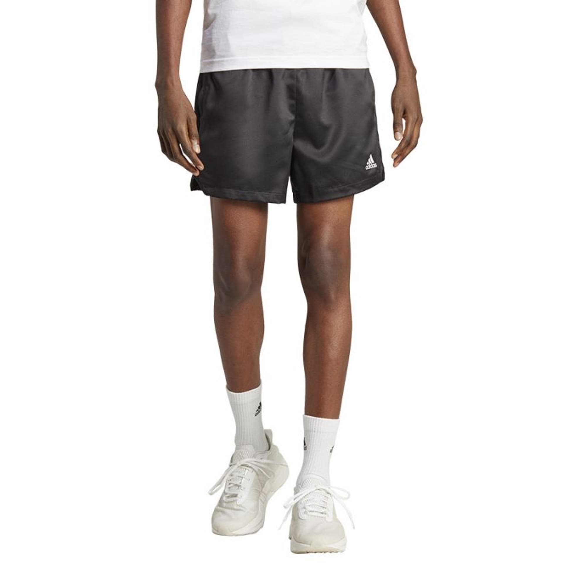 

Spodenki adidas XPRESS Short M (kolor Czarny, rozmiar S)