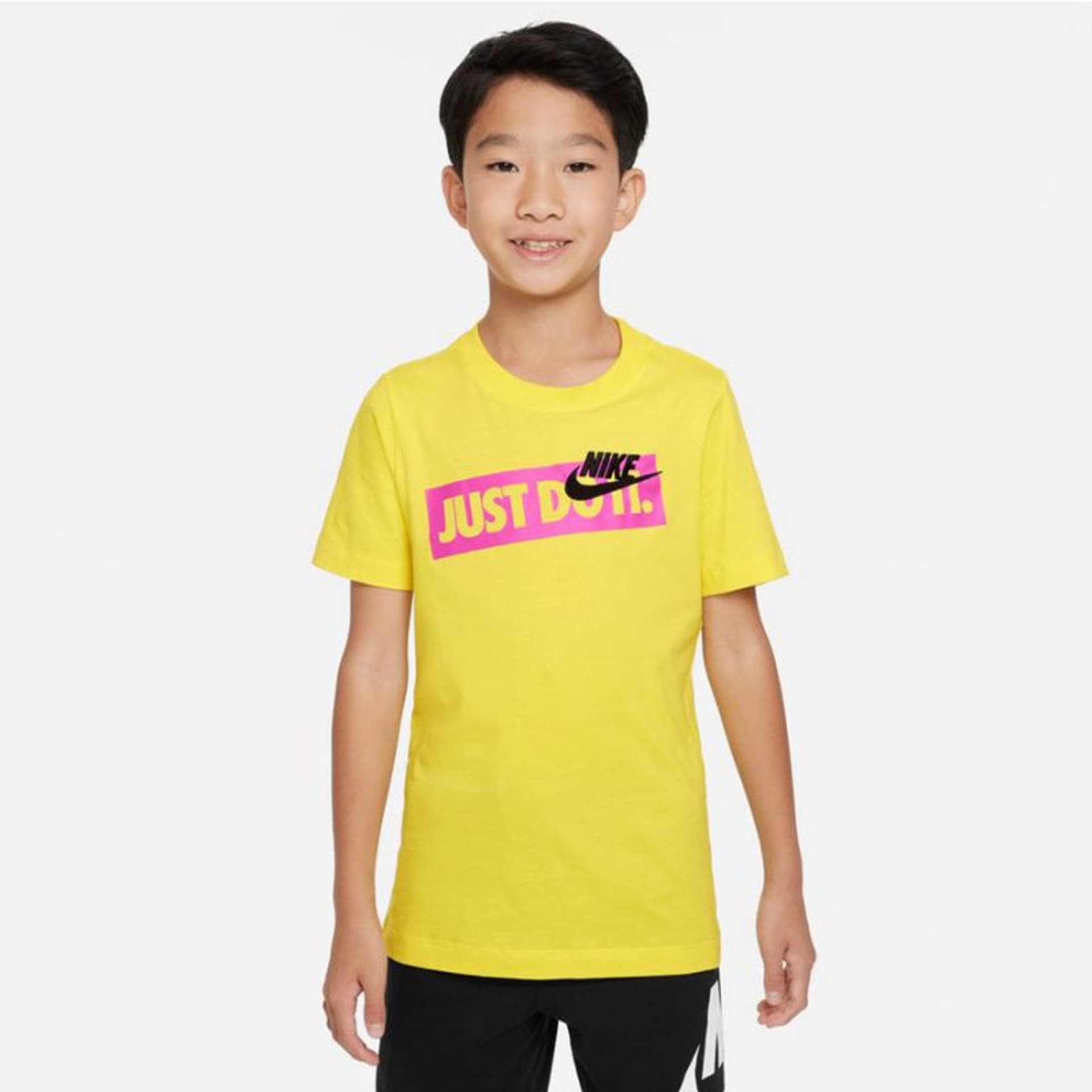 

Koszulka Nike Sportswear Jr DX9505 (kolor Żółty, rozmiar XL (158-170))