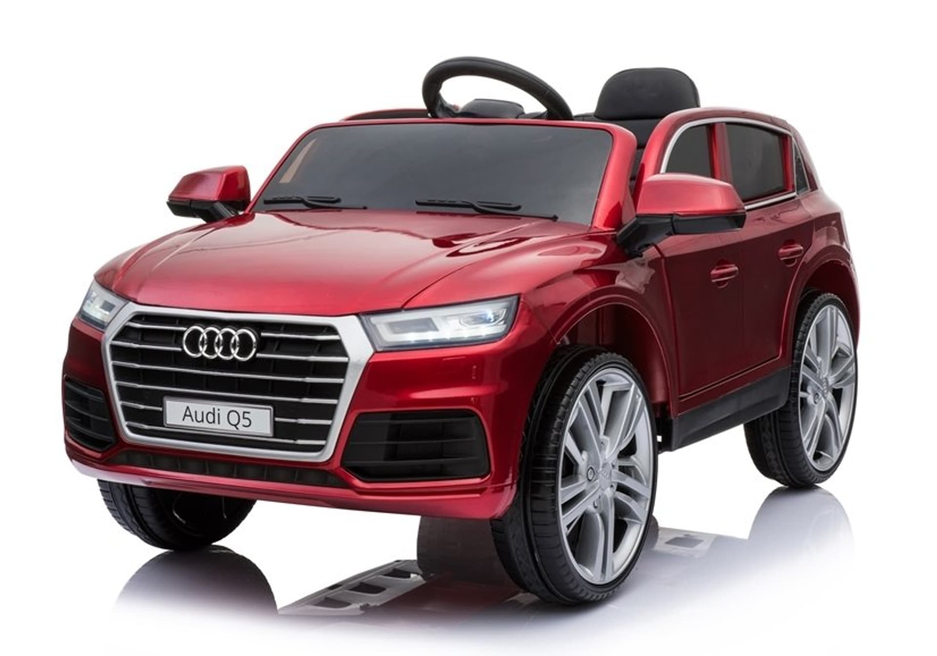 

Auto Na Akumulator Audi Q5 Czerwone Lakierowane