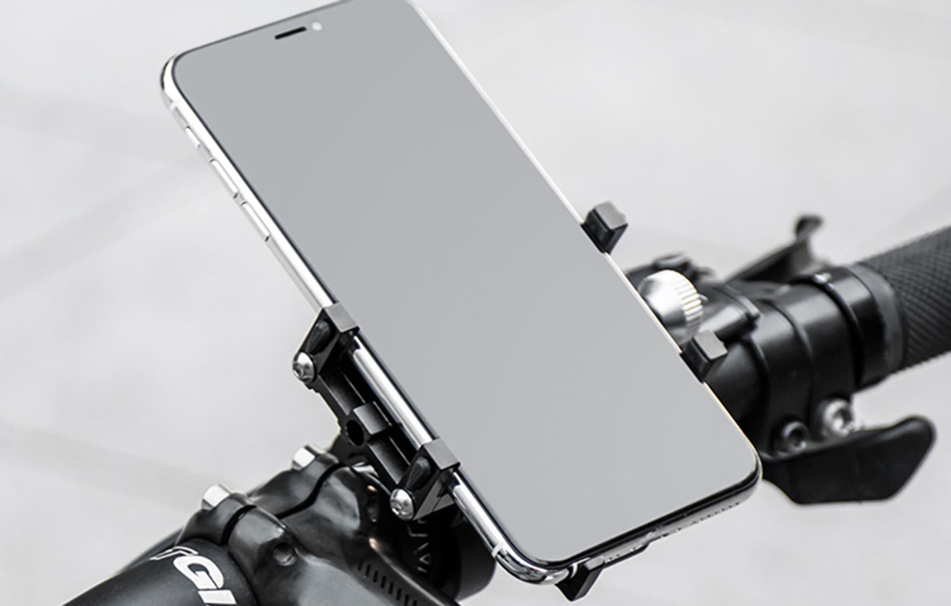 

Uchwyt rowerowy na telefon Rockbros 699-BR (czarno-czerwony)
