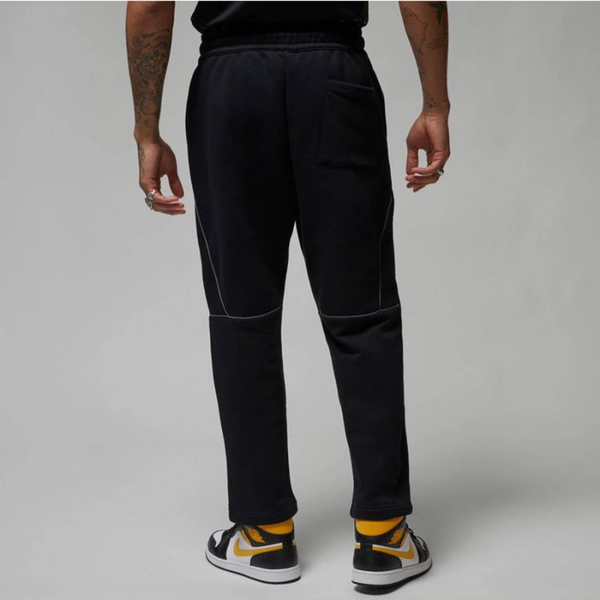 

Spodnie Nike PSG Jordan M DV0621 (kolor Czarny, rozmiar L)