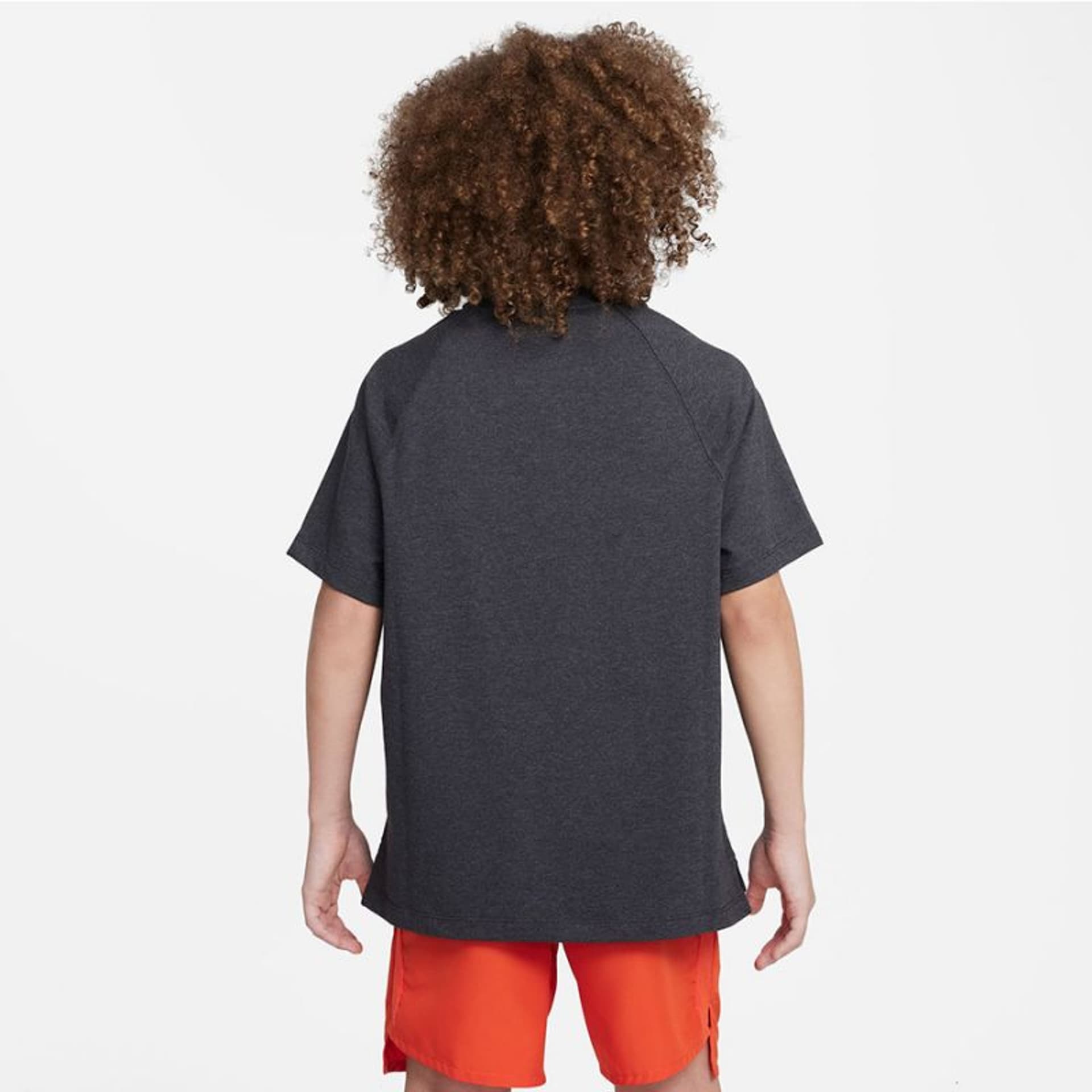 

Koszulka Nike DF Athletics Jr FB1290 (kolor Czarny, rozmiar XL (158-170))