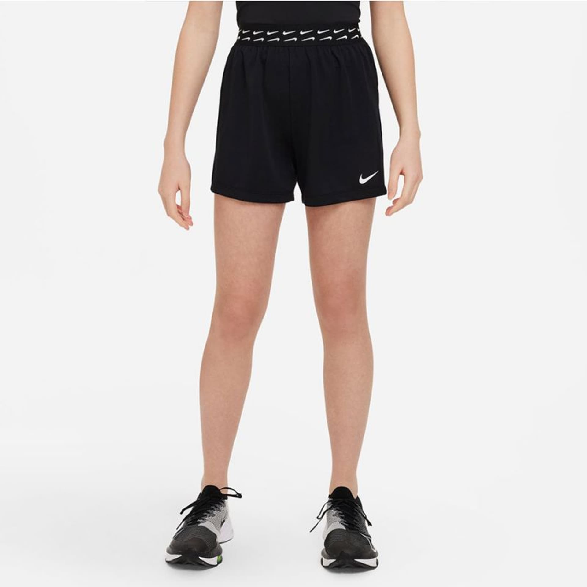 

Spodenki Nike DF Trophy Jr FB1092 (kolor Czarny, rozmiar XL (158-170))
