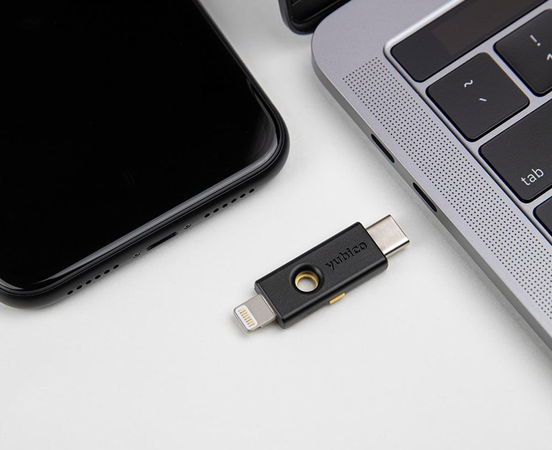 

Klucz Sprzętowy Yubico YubiKey 5Ci U2F FIDO