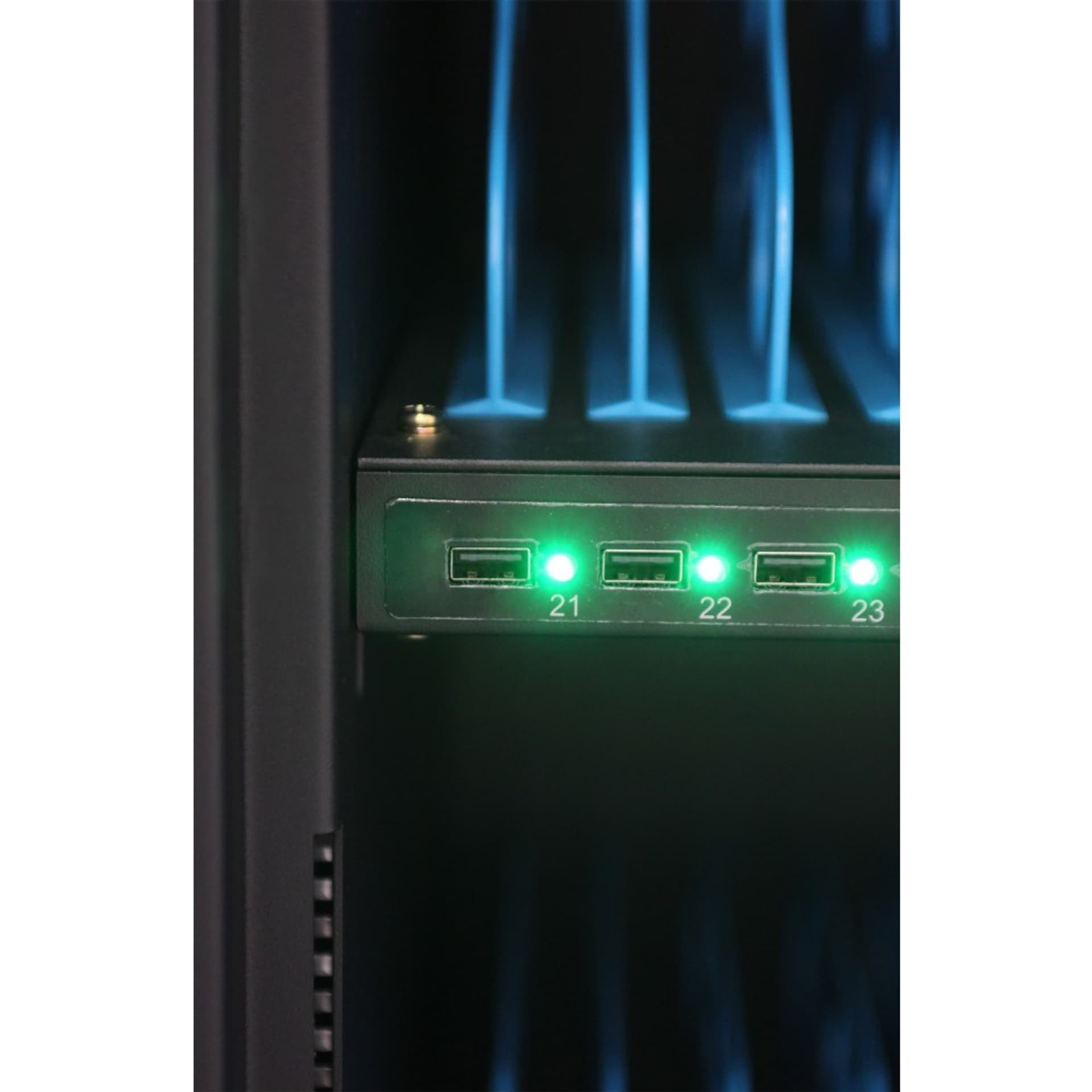 

TECHLY STACJA ŁADUJĄCA URZĄDZENIA MOBILNE 80X USB-