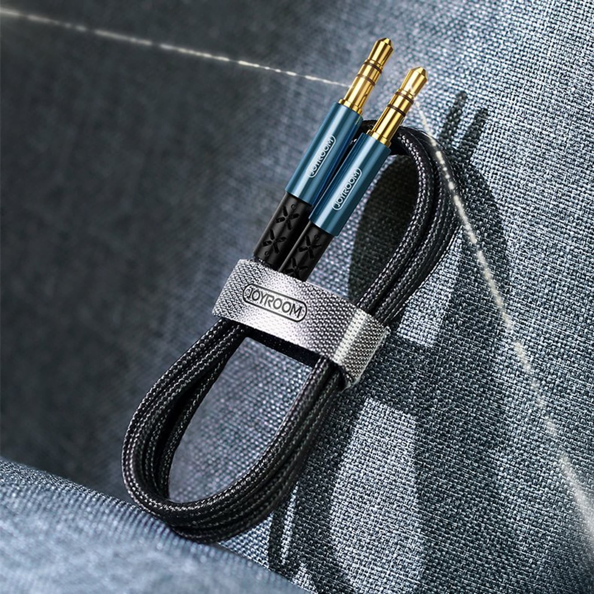 

Joyroom kabel audio stereo AUX 3,5 mm mini jack 1 m czarny (SY-10A1)