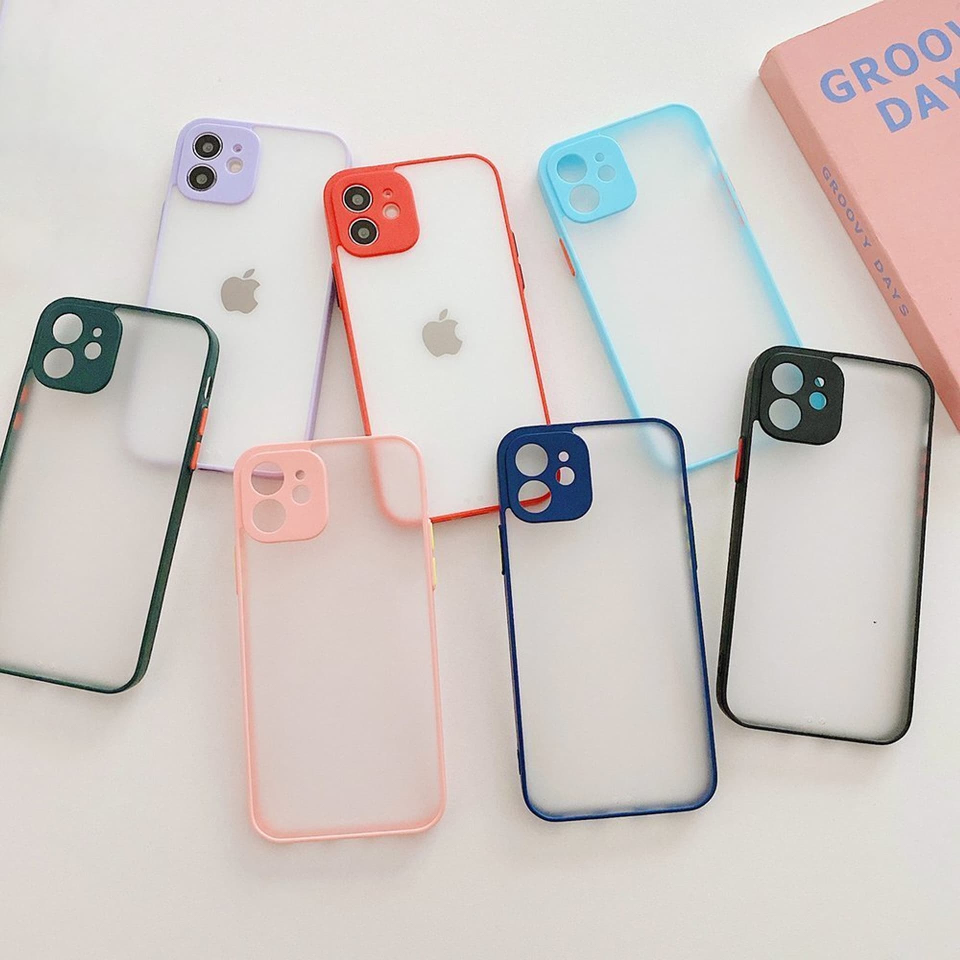 

Milky Case silikonowe elastyczne półprzezroczyste etui do iPhone 12 Pro Max czerwony