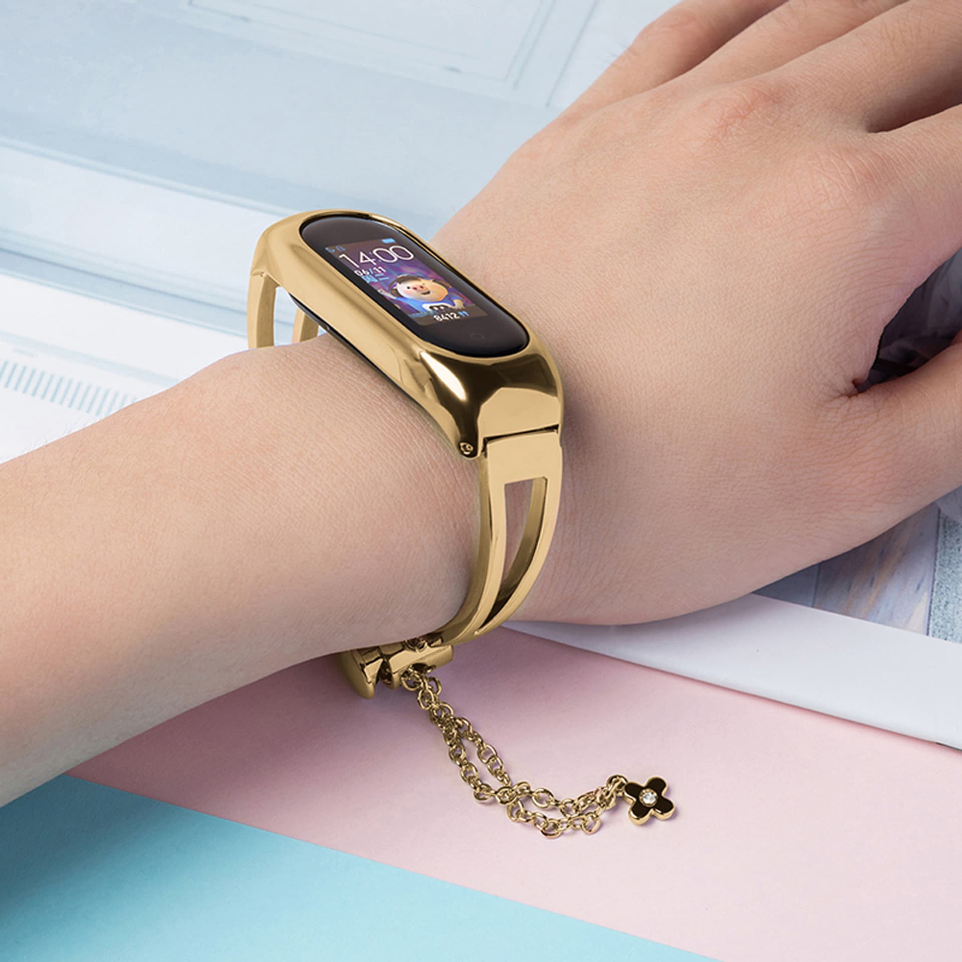 

Zamienna metalowa opaska bransoleta łańcuszek pasek do Xiaomi Mi Band 6 / 5 / 4 / 3 złoty