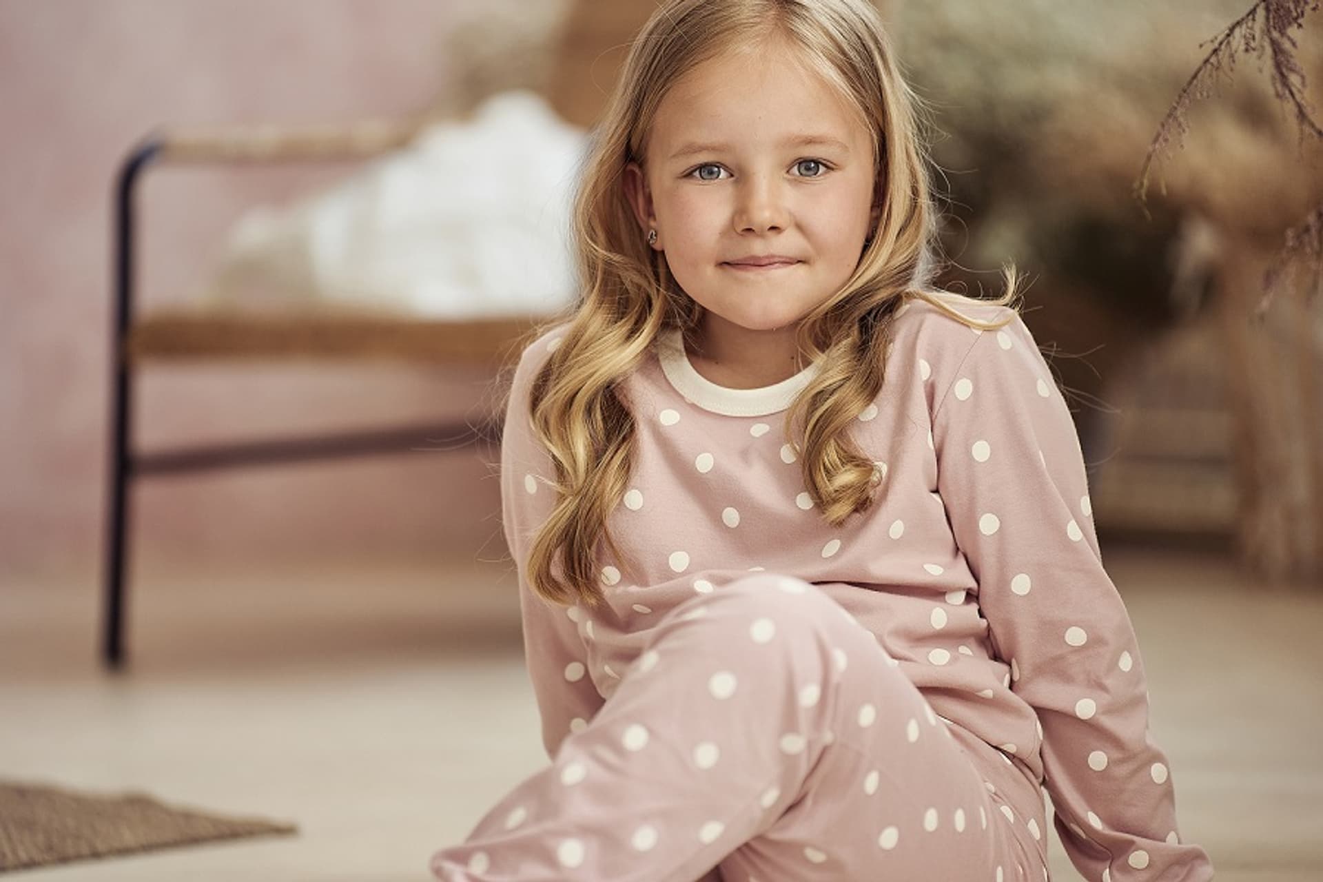 

PIŻAMA TARO 3041 CHLOE AW24 (kolor pudrowy róż, rozmiar 128)